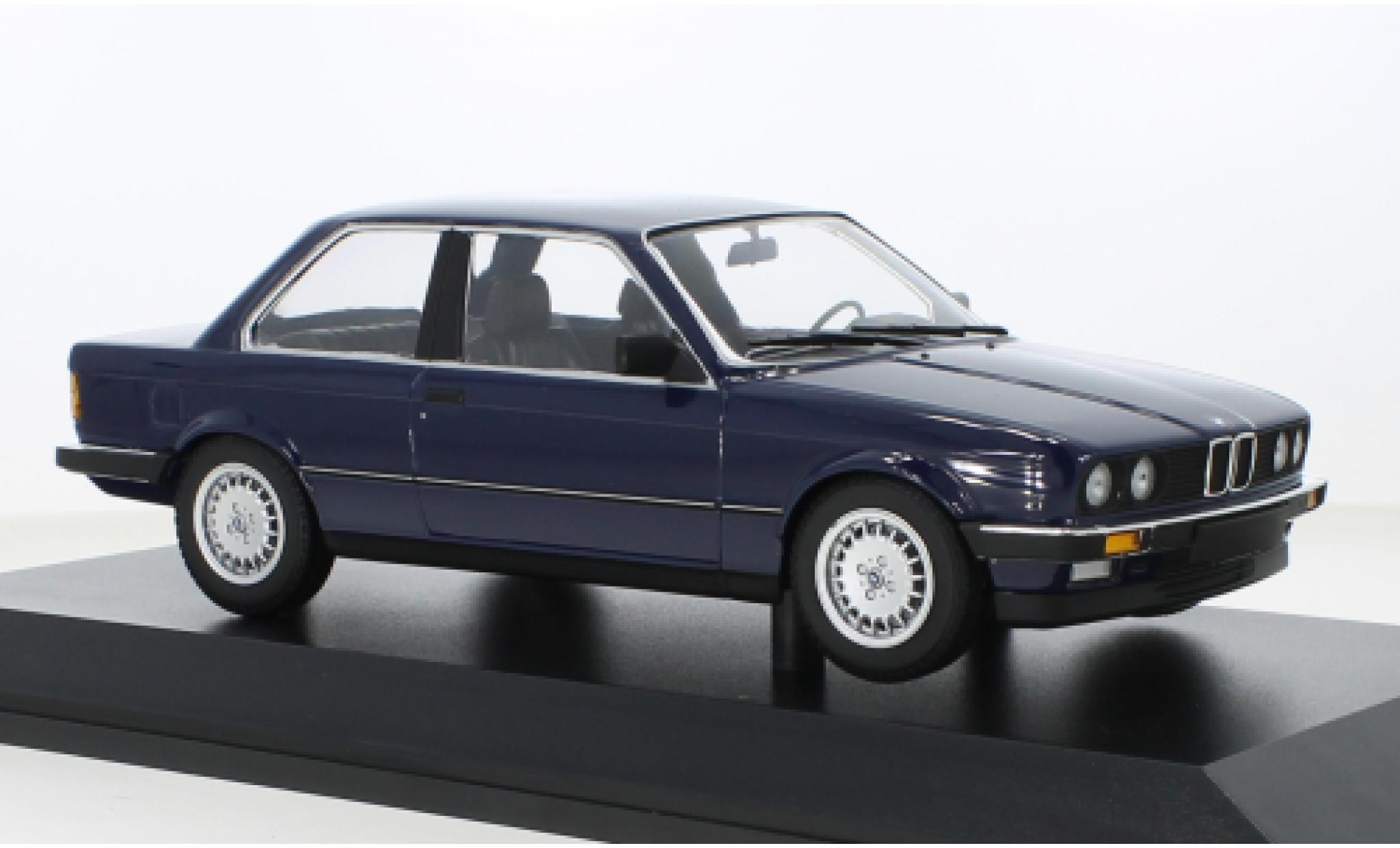 Bmw 323 1/18 Minichamps i (E30) blauw 1982 modelauto