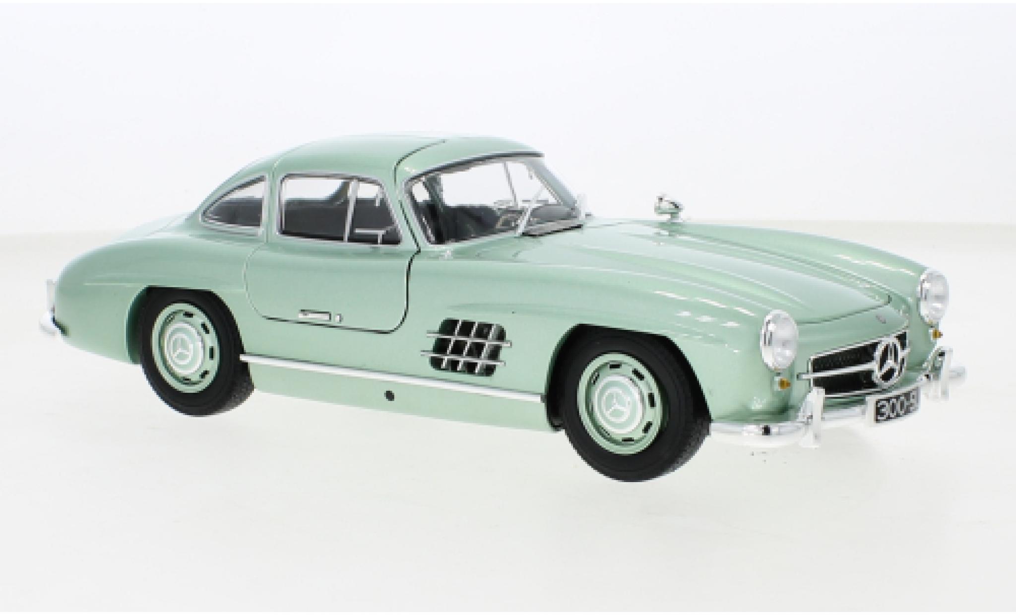 Mercedes 300 1/18 Minichamps SL (W198) metallic groen 1955 modelauto