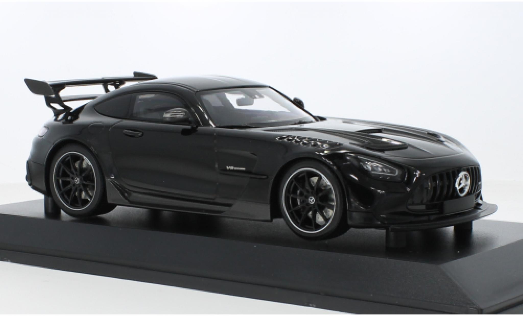 Mercedes AMG GT 1/18 Minichamps Black Series metallic zwart 2020 modelauto