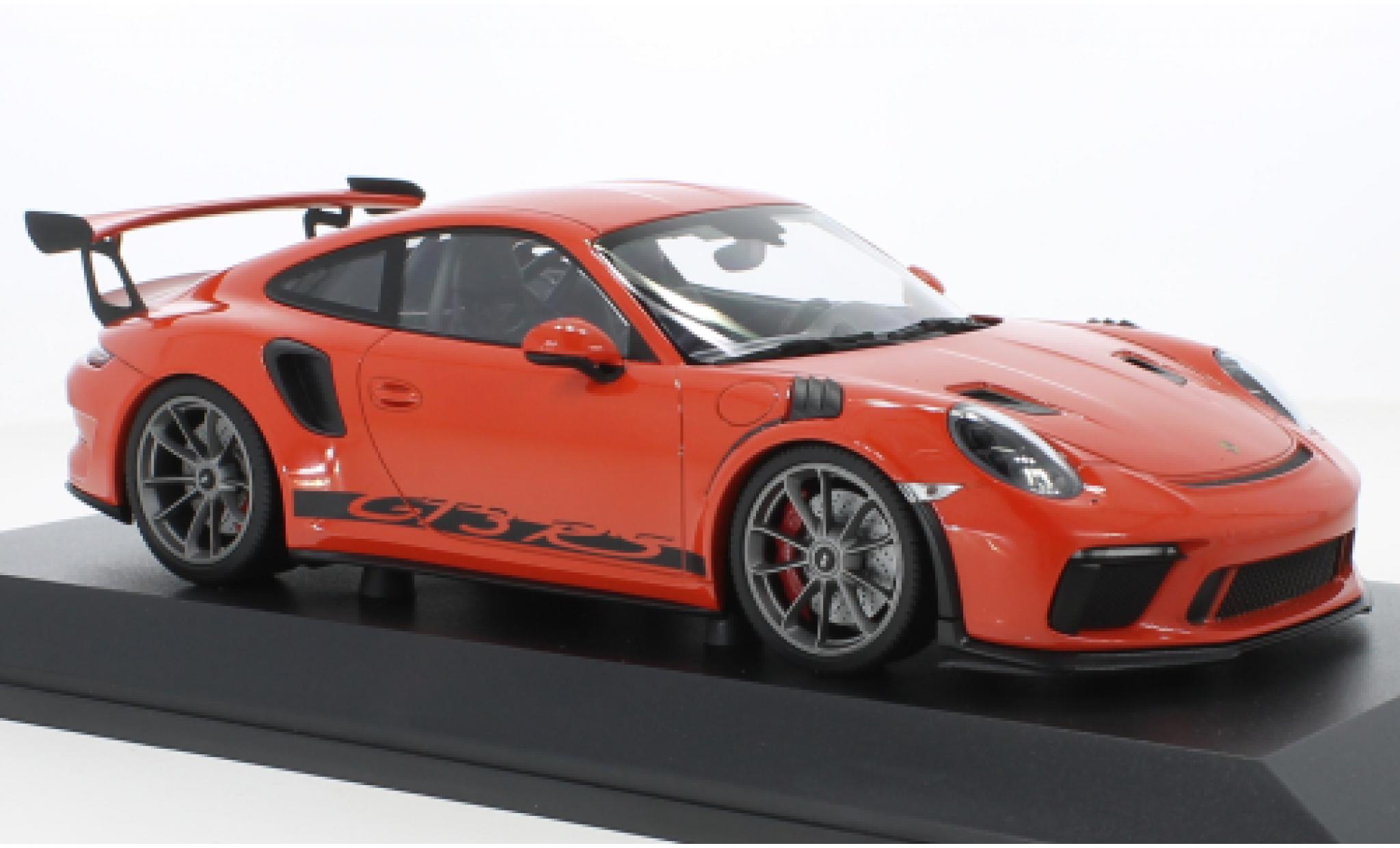 Porsche 992 GT3 R 1/18 Minichamps 911 (991.2) S oranje 2019 modelauto