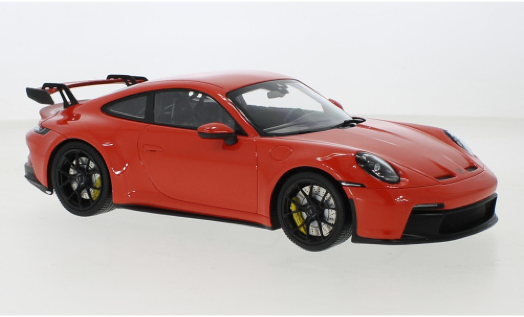 Porsche 992 GT3 1/18 Minichamps 911  oranje 2021 modelauto