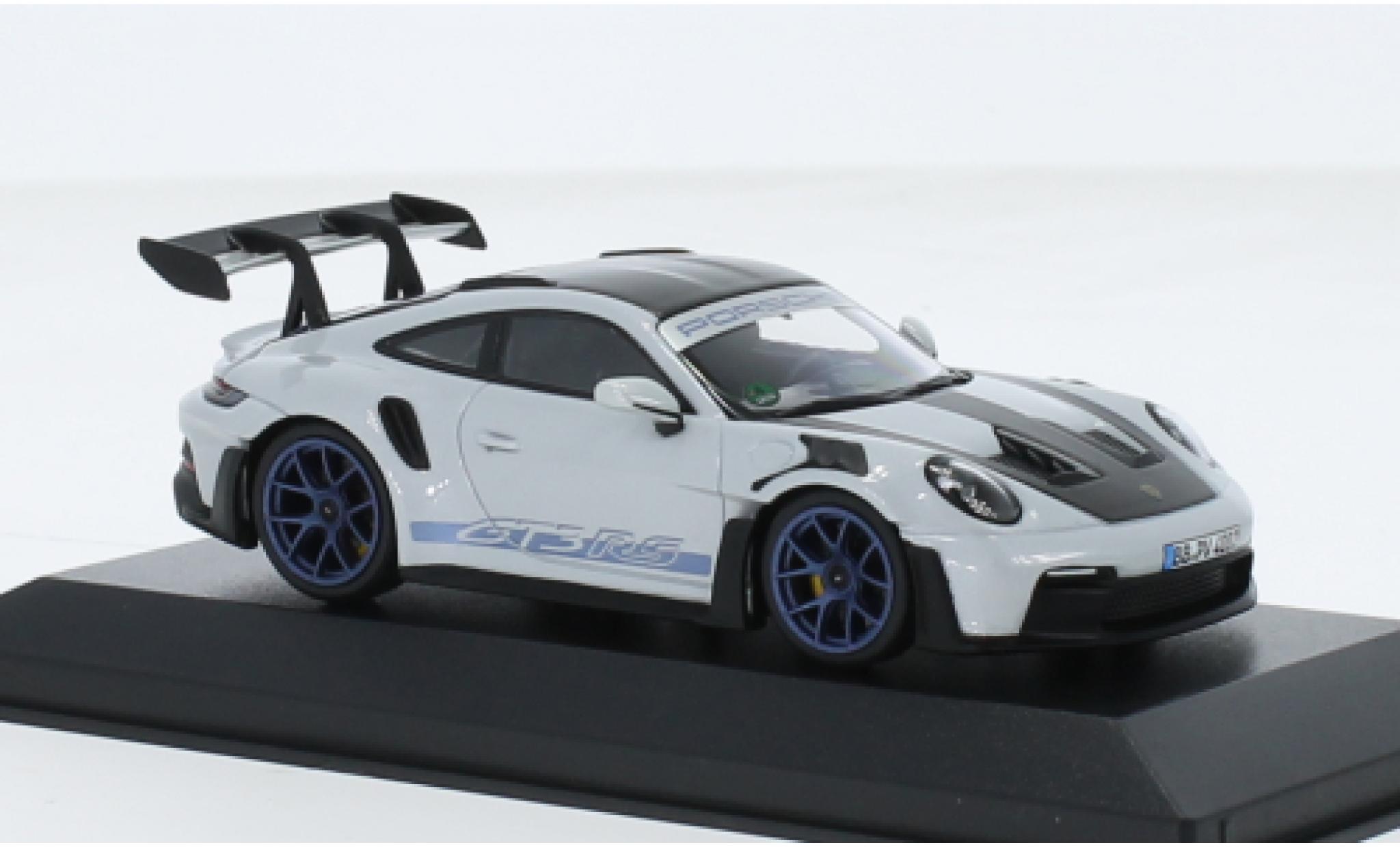 Porsche 992 GT3 R 1/43 Minichamps 911  S metallic grijs clair 2023 modelauto