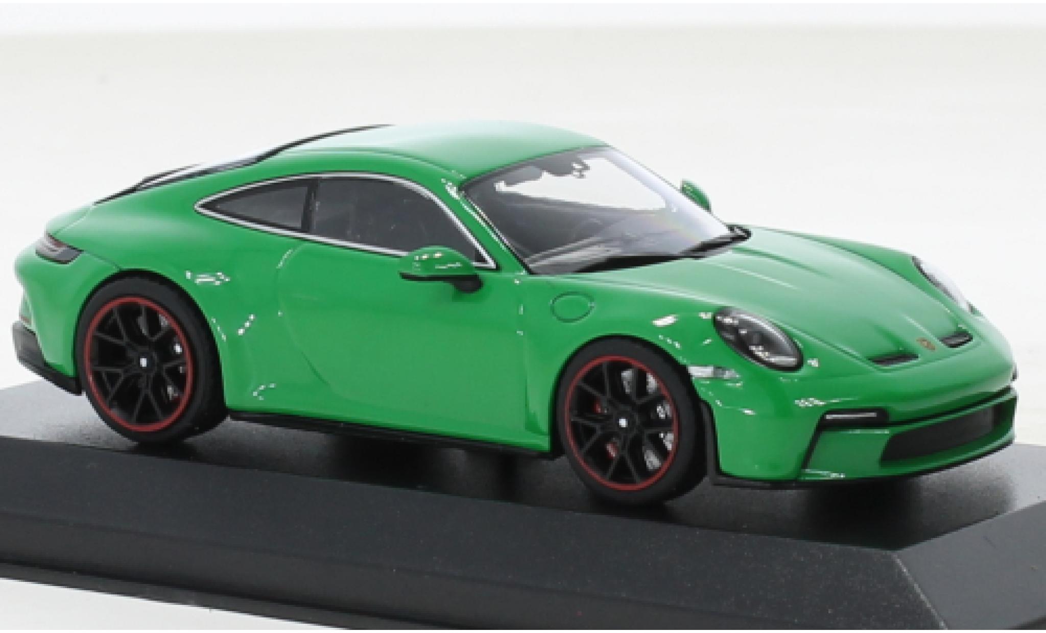 Porsche 992 GT3 1/43 Minichamps 911  Touring groen 2022 modelauto
