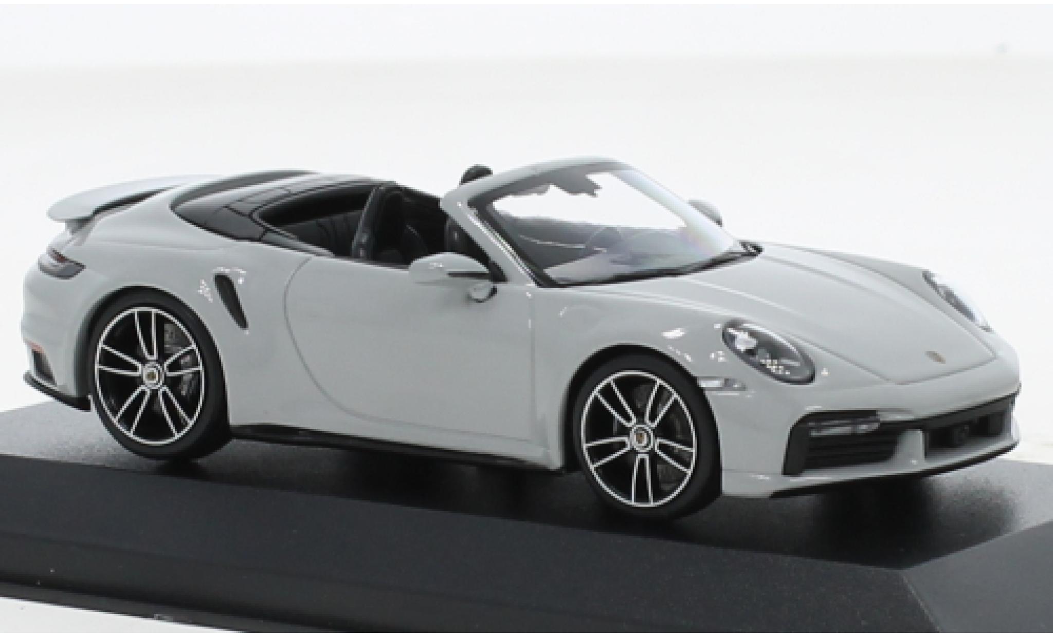 Porsche 992 Turbo s 1/43 Minichamps 911  Turbo S cabriolet grijs clair 2020 modelauto