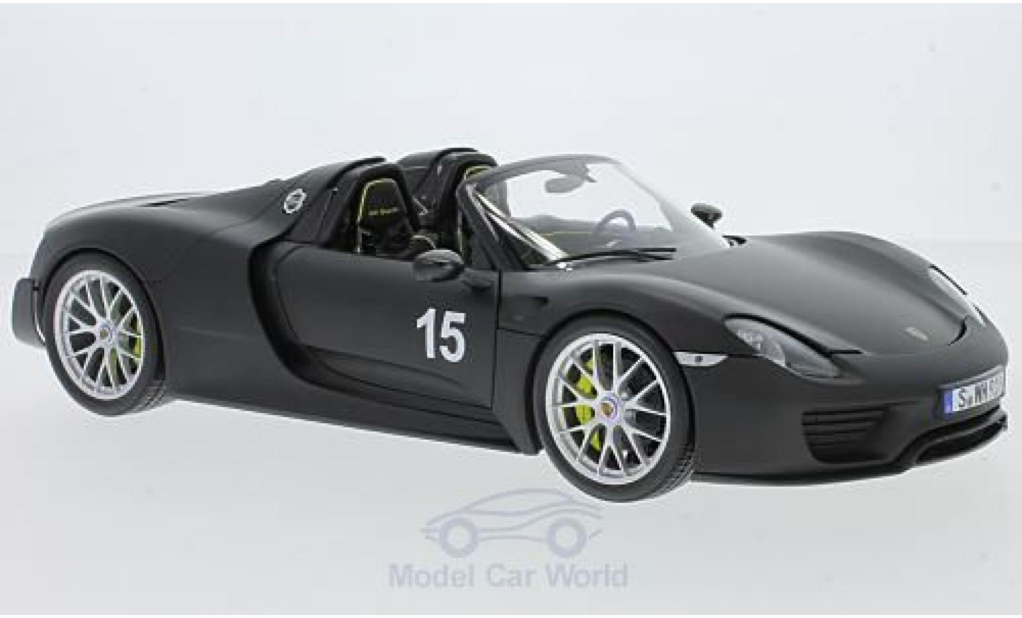 Porsche 918 1/18 Minichamps Spyder matt-zwart 2015 Weissach-Package modelauto