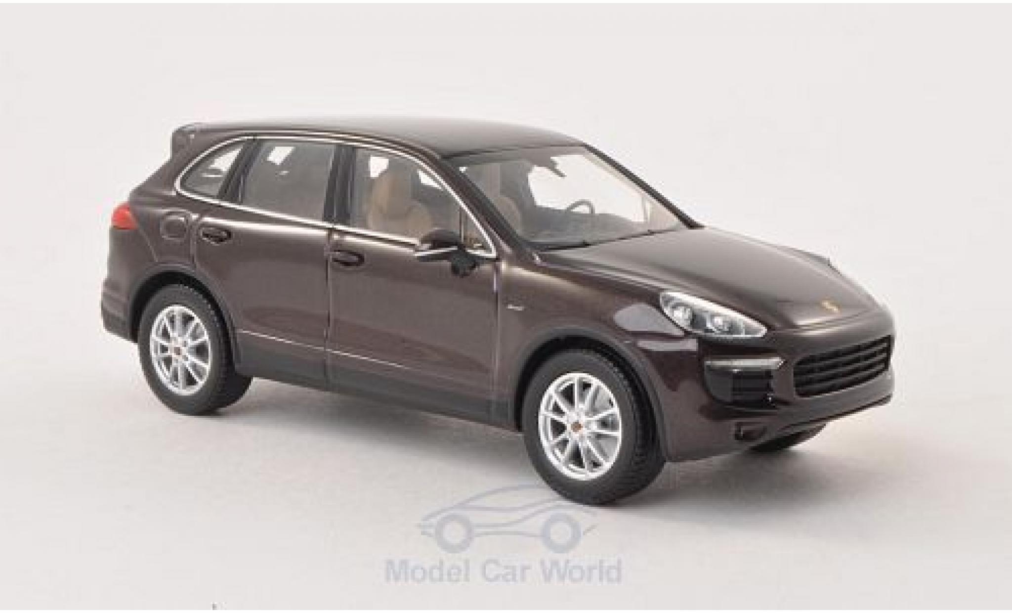 Porsche Cayenne 1/43 Minichamps metallic bruin 2014 Diesel (92A) modelauto