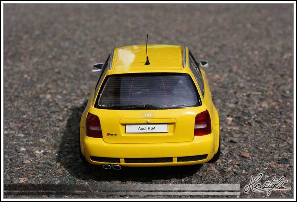 Audi RS4 avant B5 - Jantes 4 B7 anthracite 1/18 Ottomobile