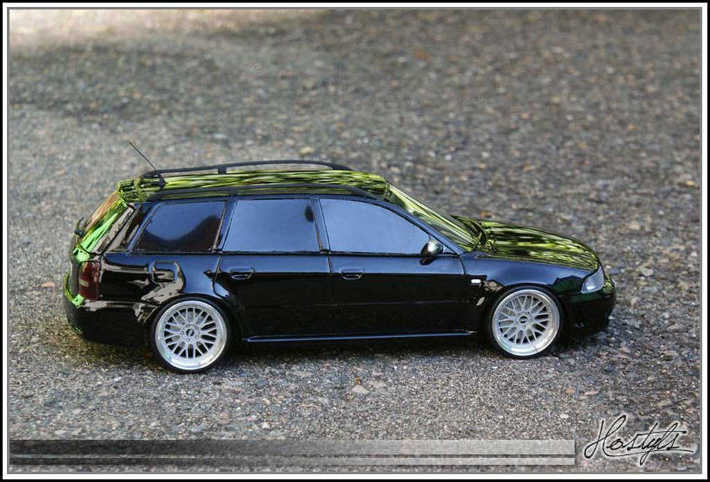 Audi RS4 avant B5 zwart Edition By MRC 1/18 Ottomobile