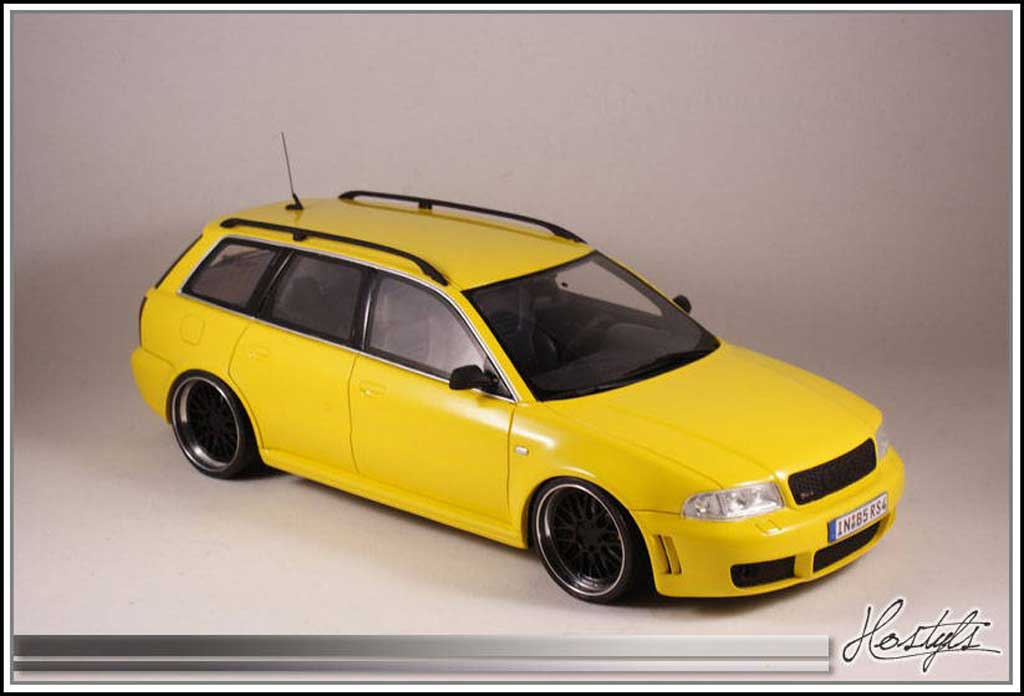 Audi RS4 1/18 Ottomobile B5 Black and Yellow modelauto