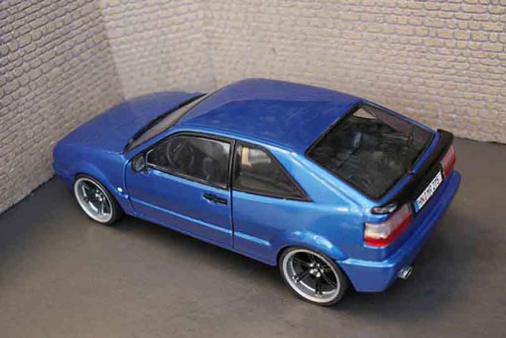 Volkswagen Corrado VR6 blauw metallized 1/18 Revell