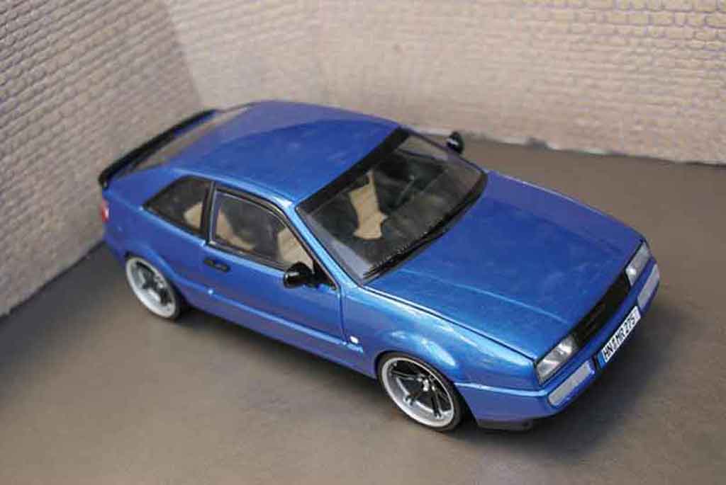Volkswagen Corrado VR6 blauw metallized 1/18 Revell