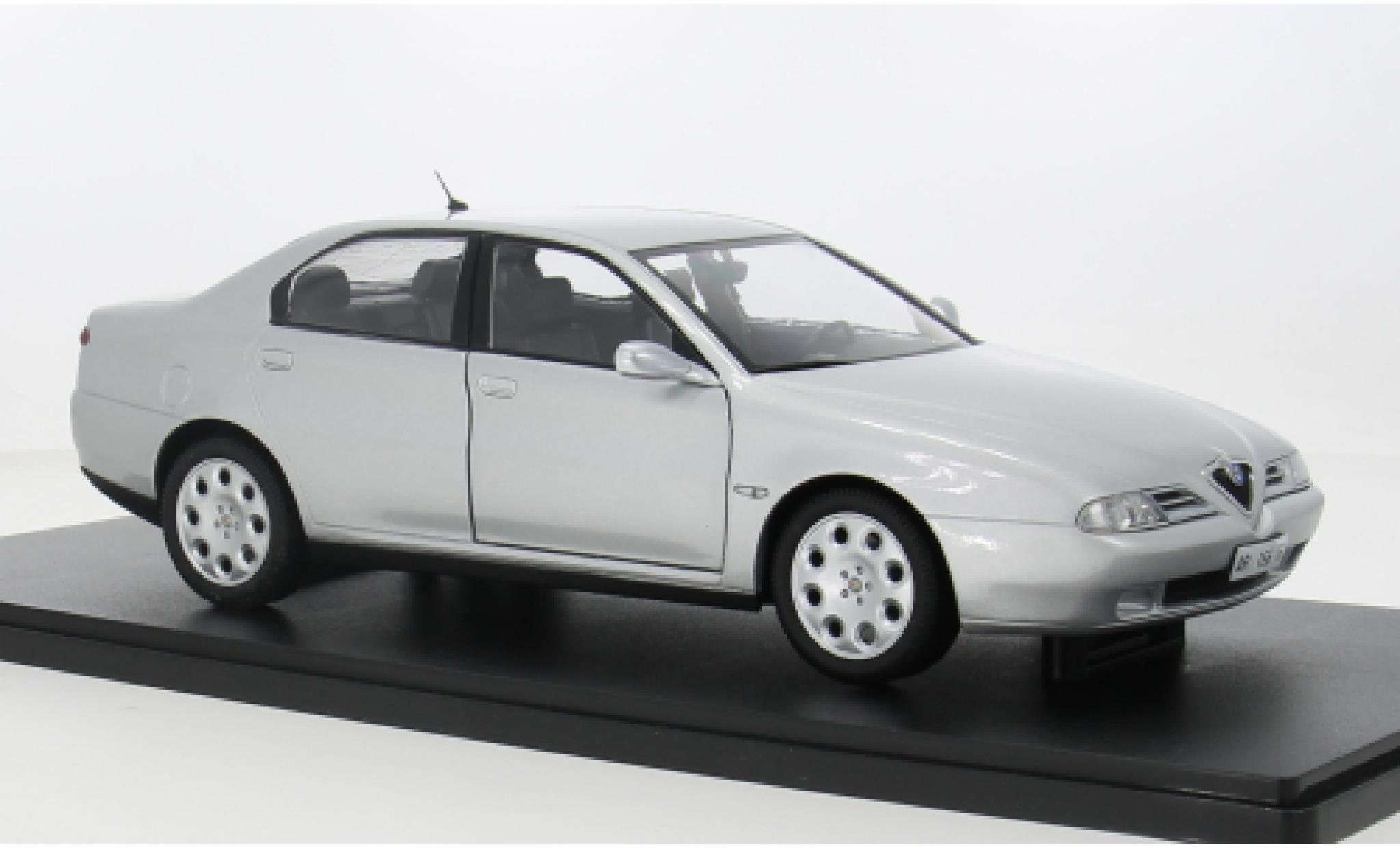Alfa Romeo 166 1/18 Mitica 3.0 V6 grijs 1998 1:18 modelauto