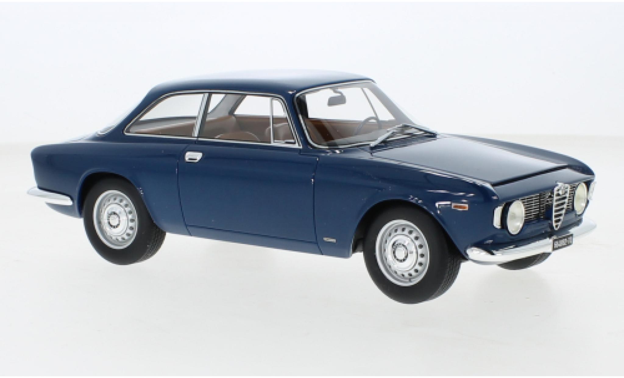Alfa Romeo Giulia 1/18 Mitica 1600 Sprint GT blauw 1963 modelauto