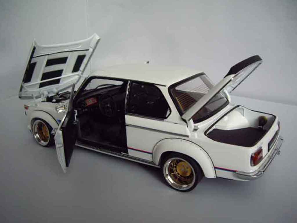 Bmw 2002 Turbo jantes bbs 1/18 Kyosho