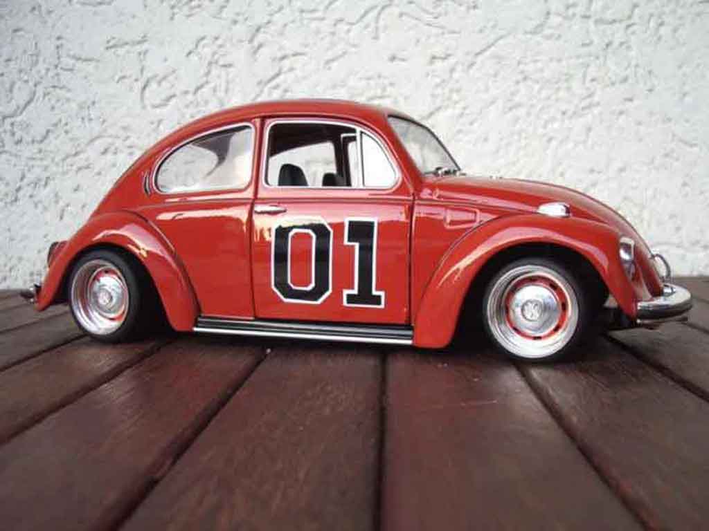 Volkswagen Kafer Base coccinelle rood 1/18 Burago