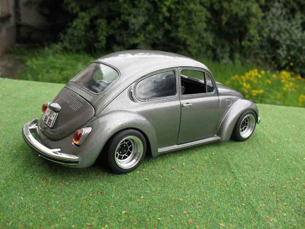 Volkswagen Kafer Base coxinelle grijs jantes ats 1/18 Solido