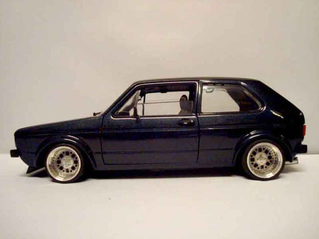 Volkswagen Golf GTI German Look pneux flancs tendus 1/18 Solido