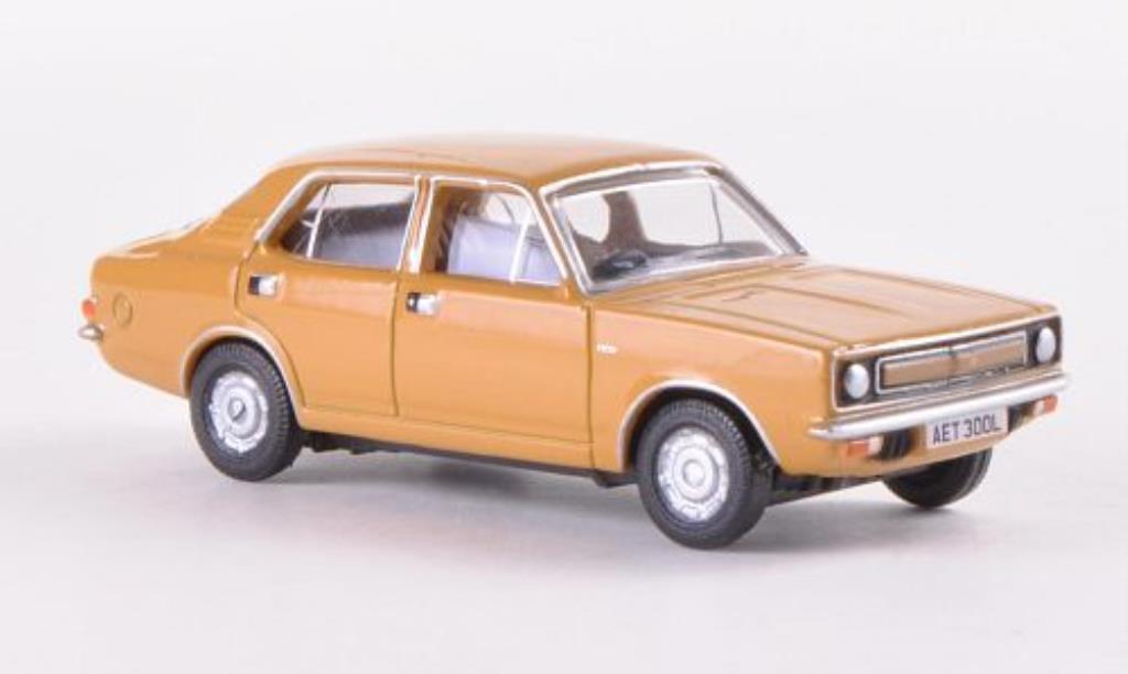 Morris Marina 1/76 Oxford beige RHD modelauto