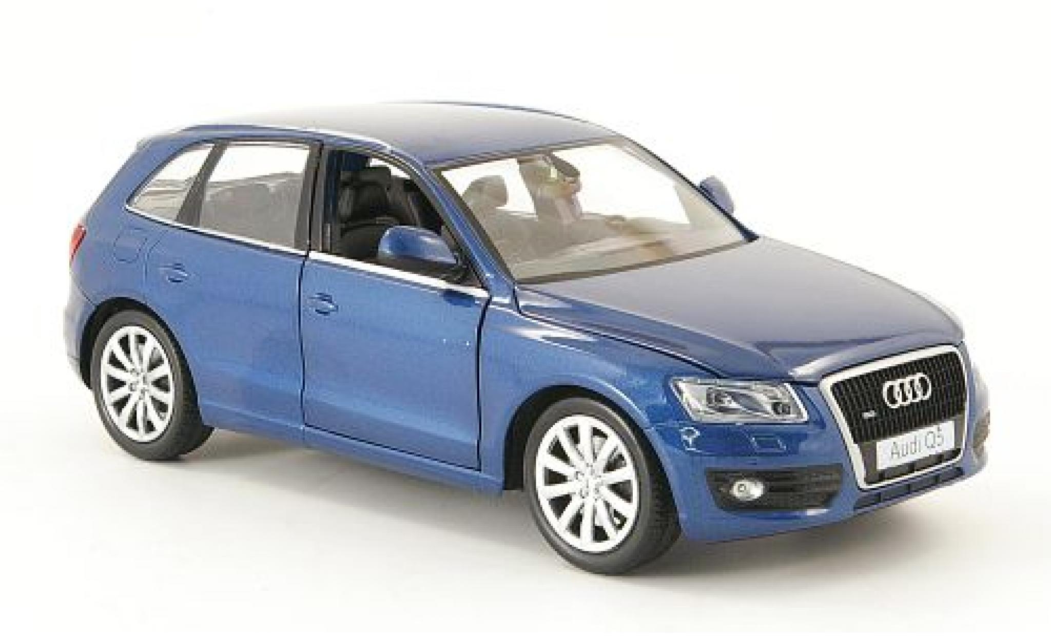 Audi Q5 1/24 Motormax metallic blauw modelauto