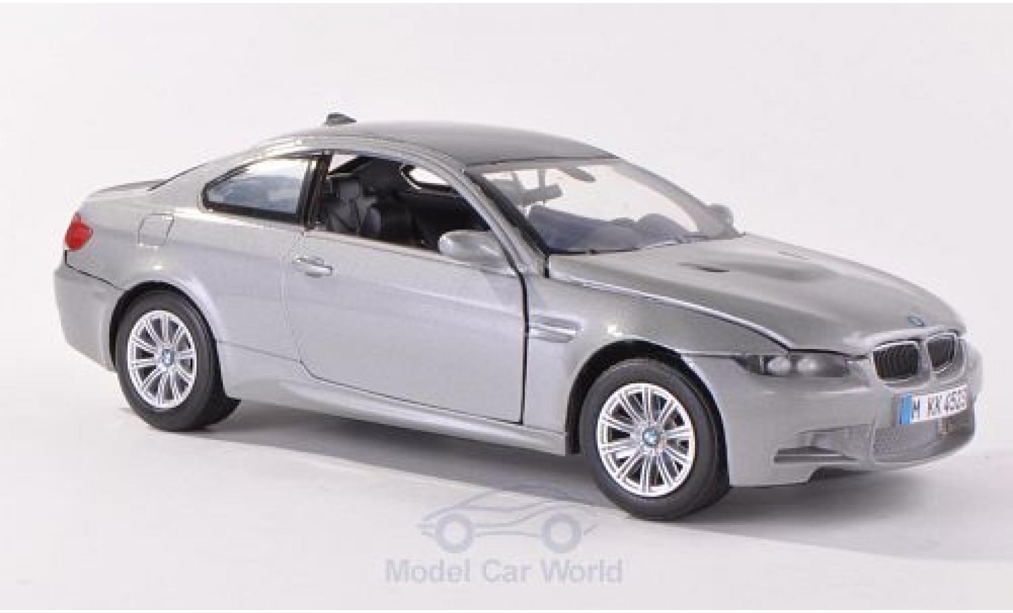 Bmw M3 1/24 Motormax (E92M) metallic grijs/carbon modelauto