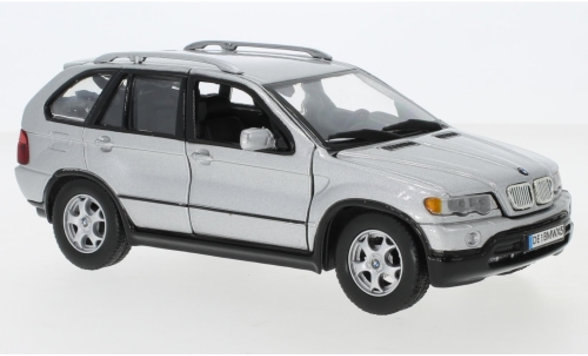 Bmw X5 1/24 Motormax (E53) grijs modelauto