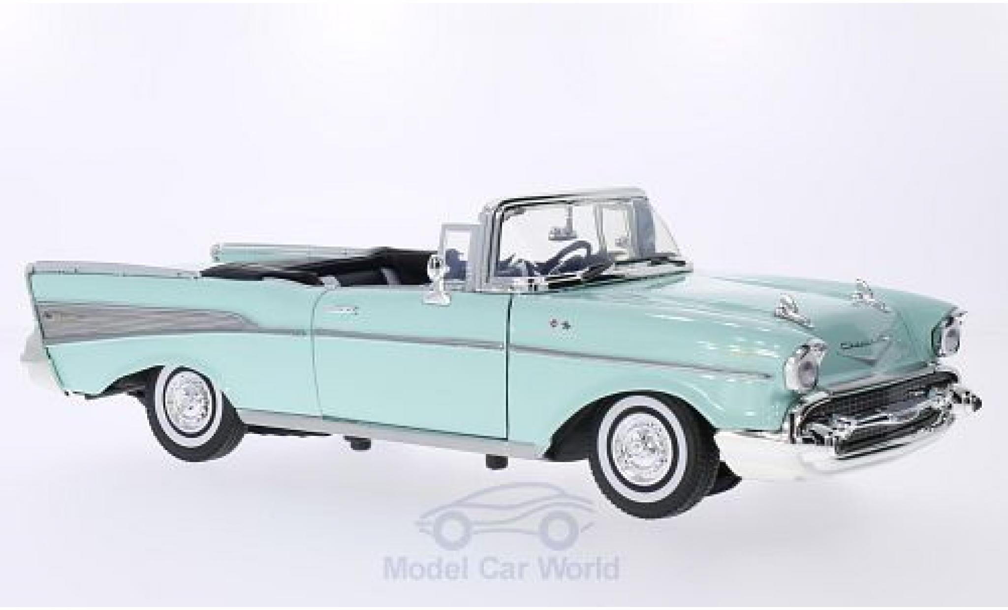 Chevrolet Bel Air 1957 1/18 Motormax Cabriolet groen 1957 modelauto