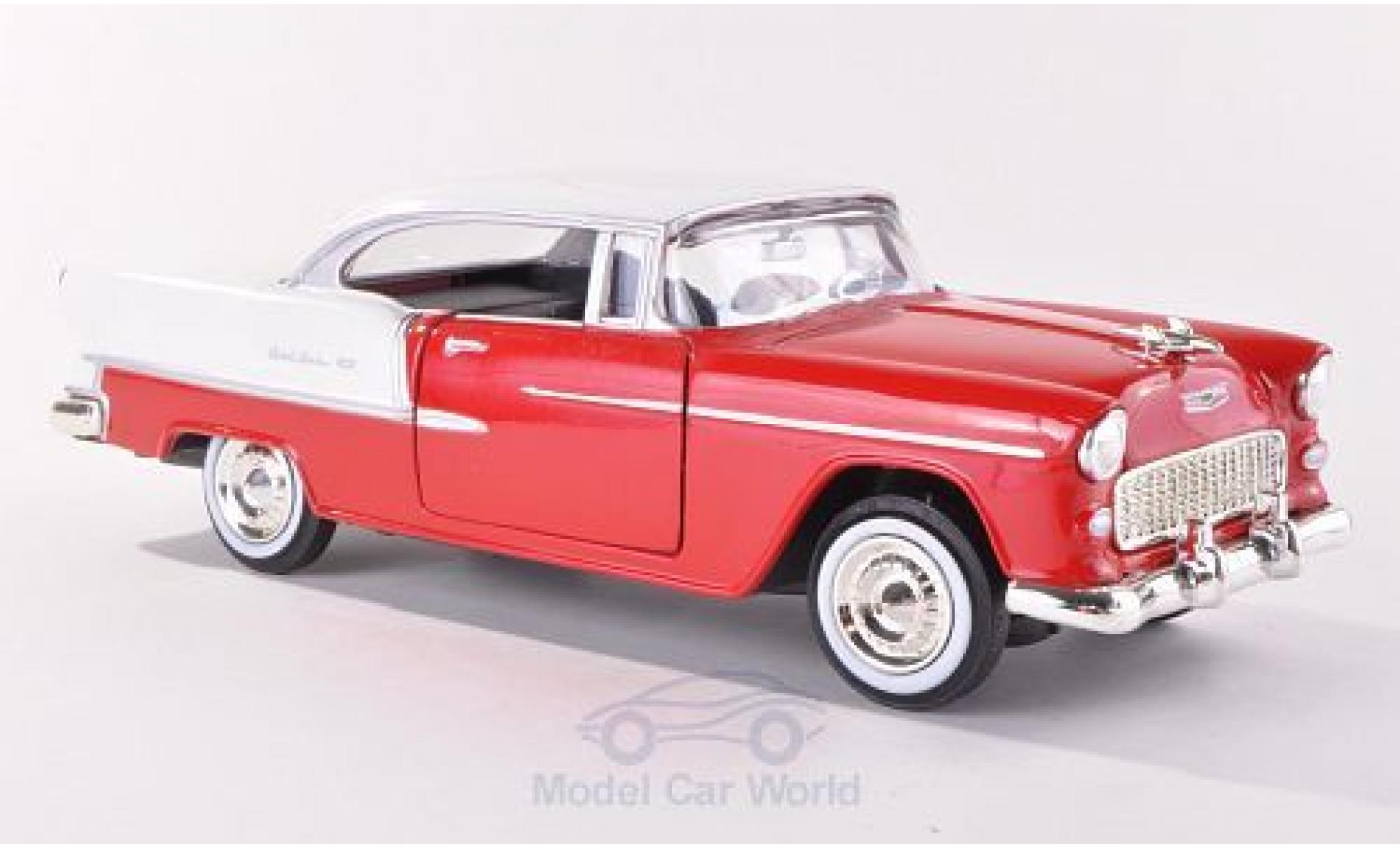 Chevrolet Bel Air 1/24 Motormax rood/wit 1955 ohne Vitrine modelauto