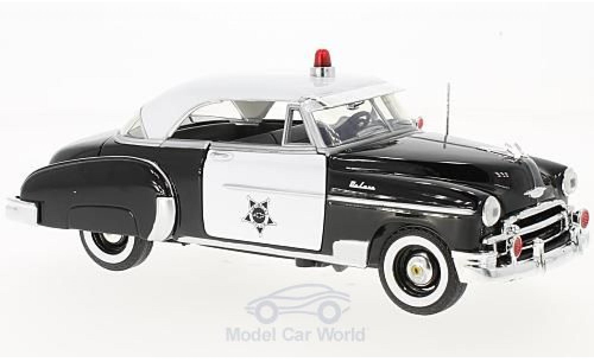 Chevrolet Bel Air 1/24 Motormax zwart/wit Politie 1950 modelauto