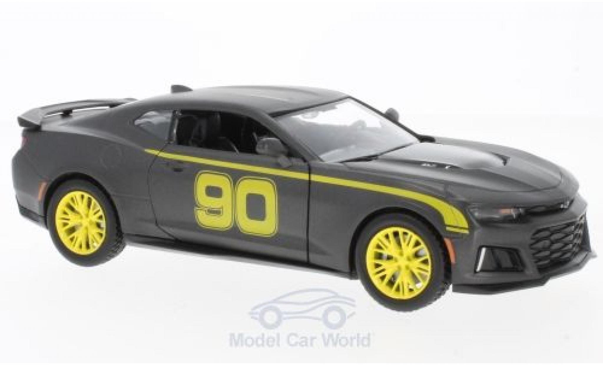 Chevrolet Camaro ZL1 1/24 Motormax ZL1 matt-grijs 2017 modelauto