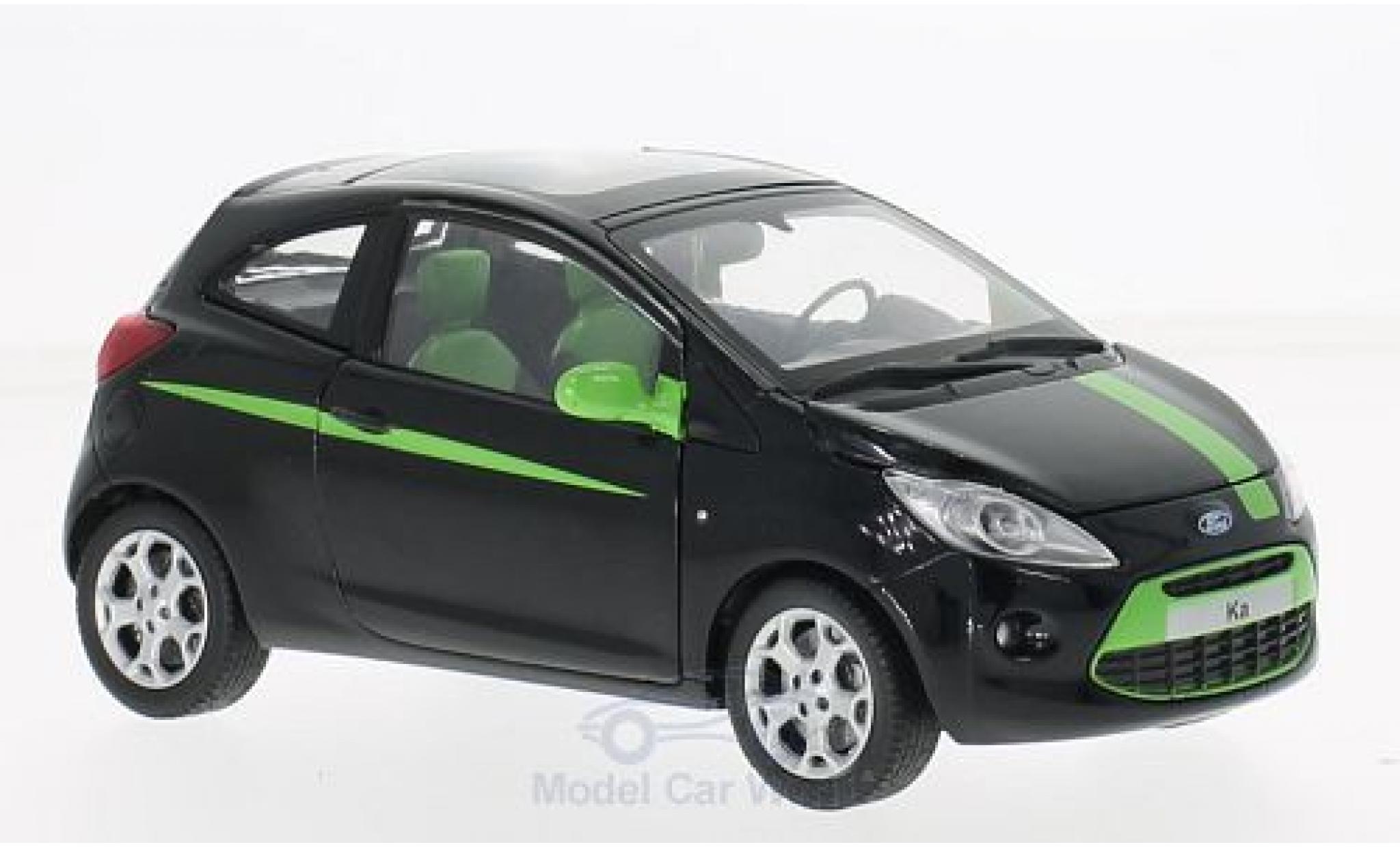 Ford Ka 1/24 Motormax zwart/groen modelauto