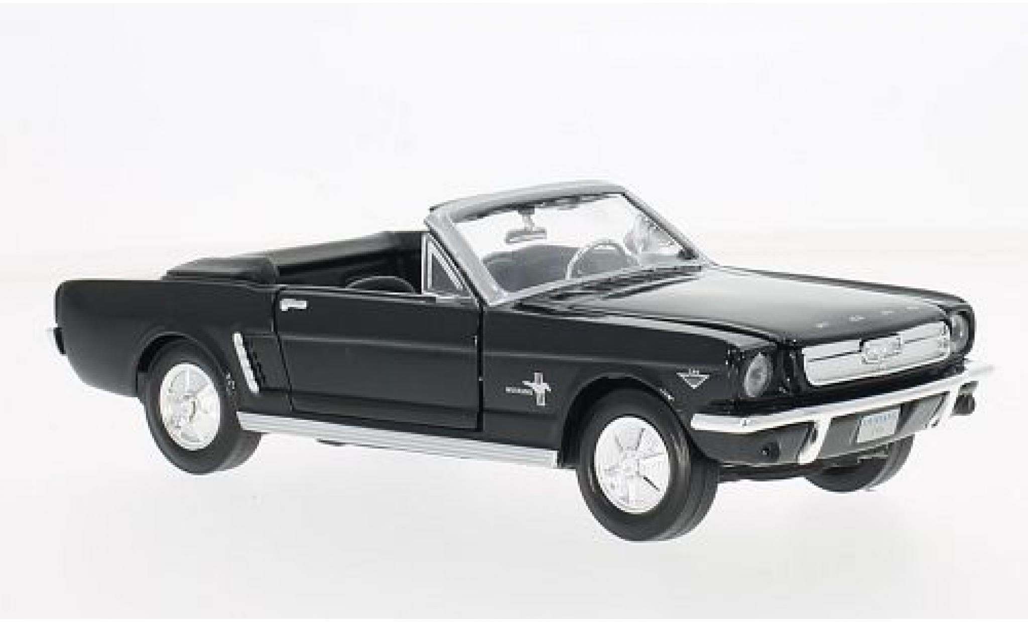 Ford Mustang 1/24 Motormax Cabriolet zwart 1964 modelauto