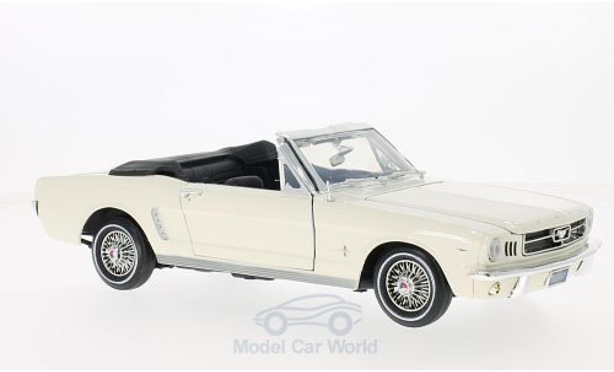 Ford Mustang 1/18 Motormax Cabriolet wit 1964 modelauto