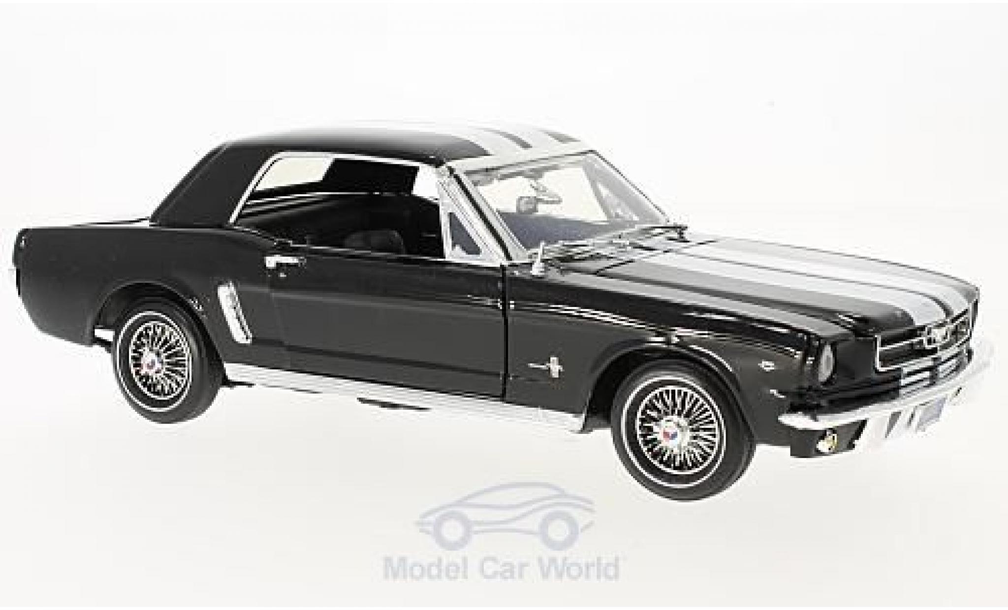 Ford Mustang 1/18 Motormax Hardtop zwart/wit 1964 modelauto
