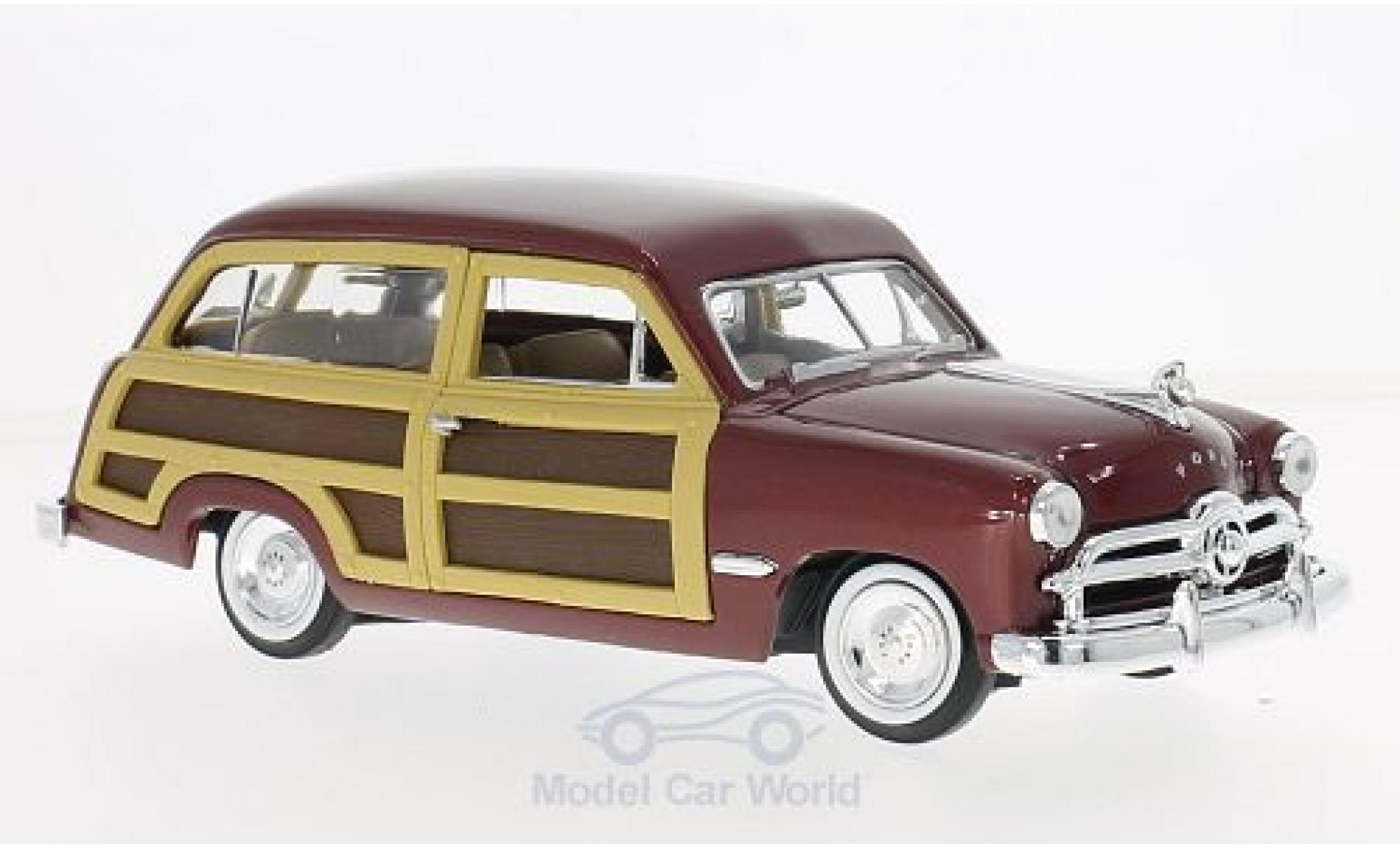 Ford Woody 1/24 Motormax Wagon metallic rood/Holzoptik 1949 modelauto