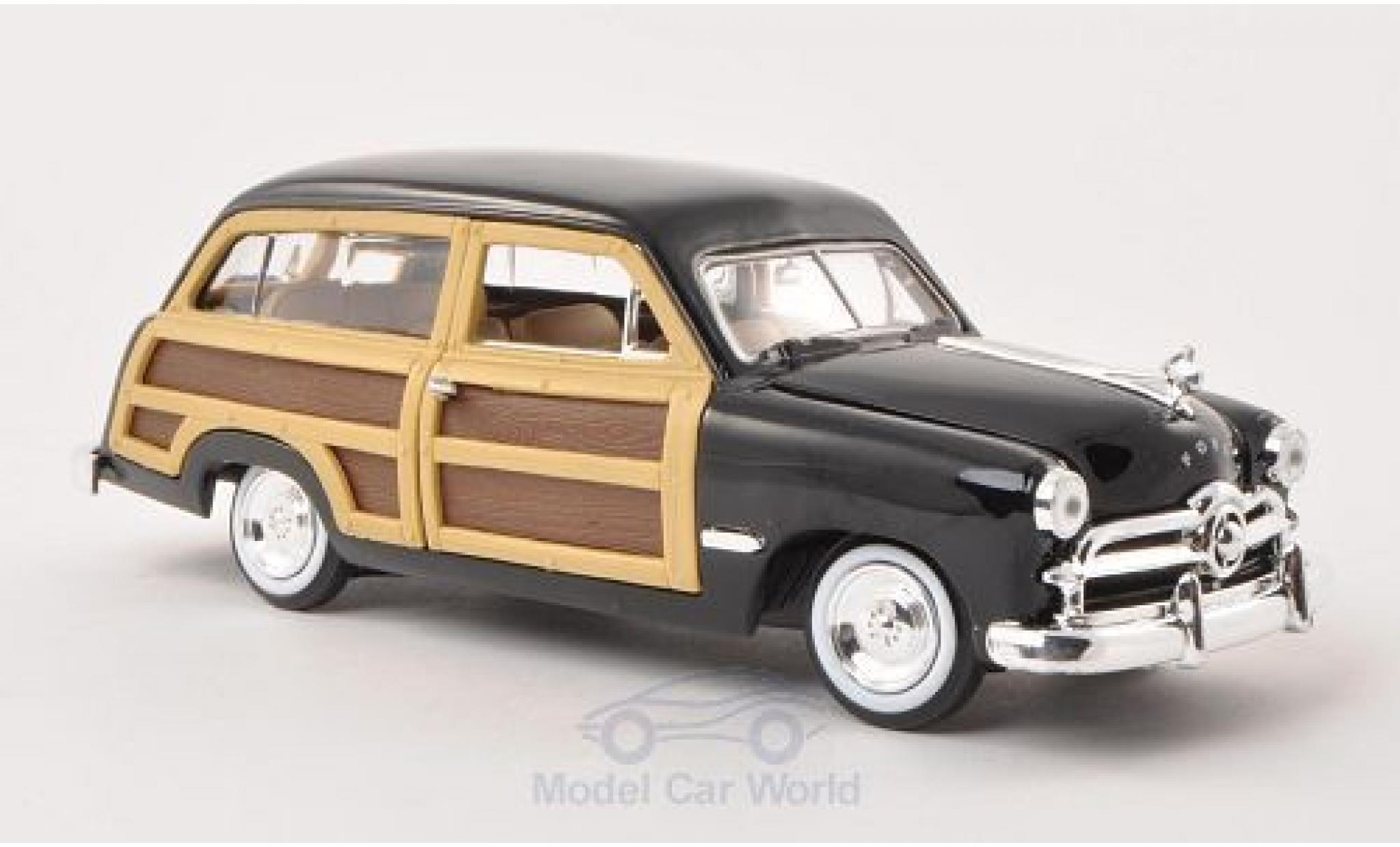 Ford Woody 1/24 Motormax Wagon zwart/Holzoptik 1949 ohne Vitrine modelauto