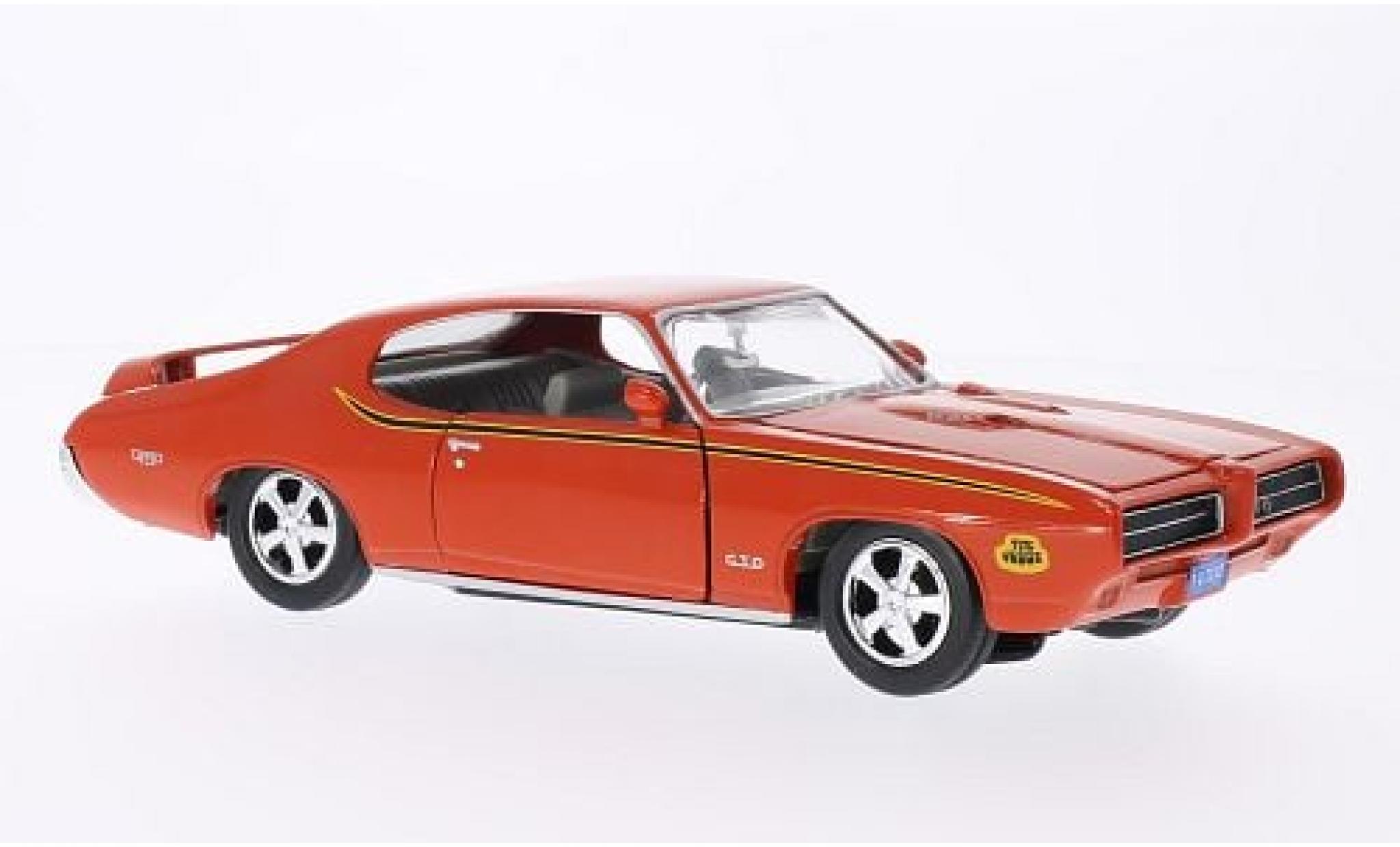 Pontiac GTO 1/24 Motormax Judge oranje 1969 1:24 modelauto