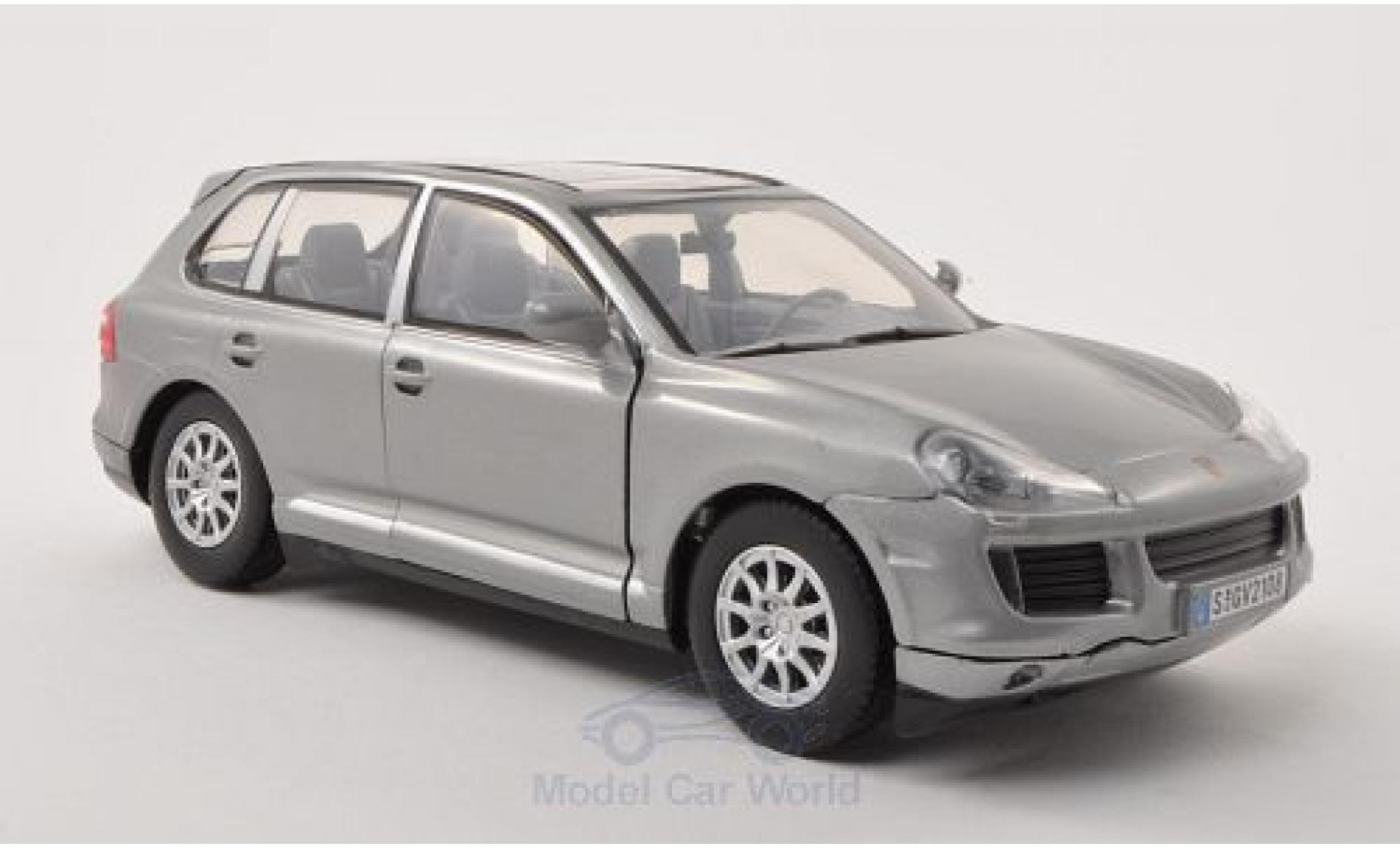 Porsche Cayenne 1/24 Motormax (9PA) metallic grijs 2008 ohne Vitrine modelauto