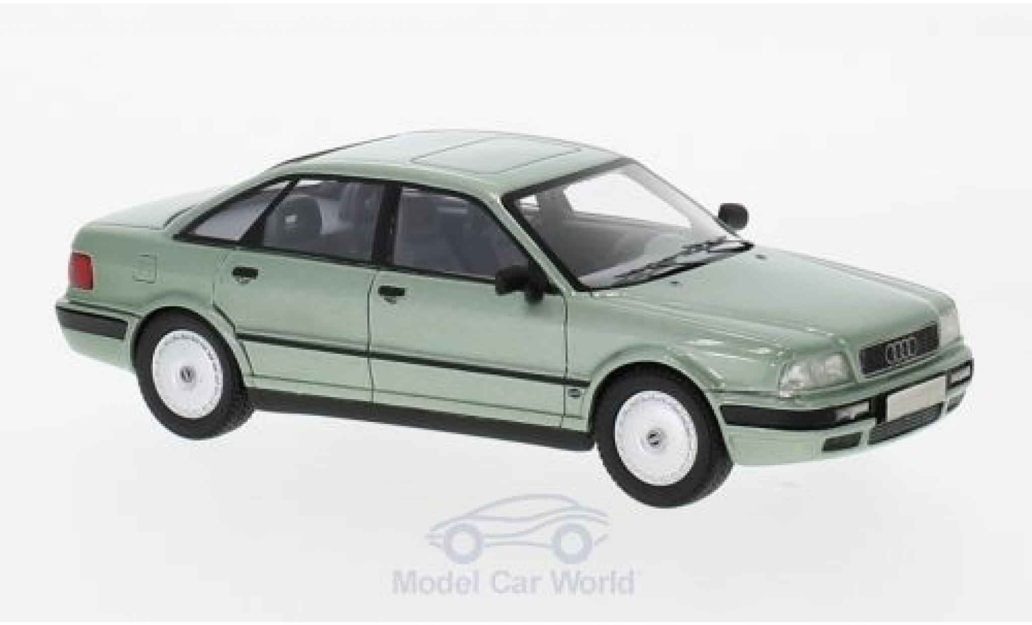 Audi 80 1/43 Neo (B4) metallic groen 1992 modelauto