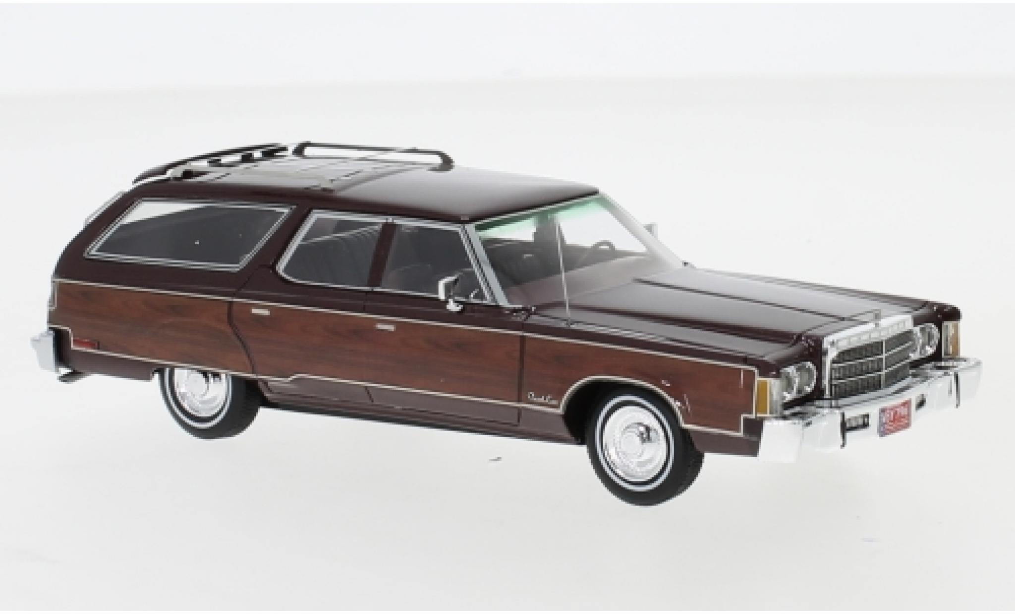 Chrysler Town & Country 1/43 Neo metallic rood/Holzoptik 1976 modelauto