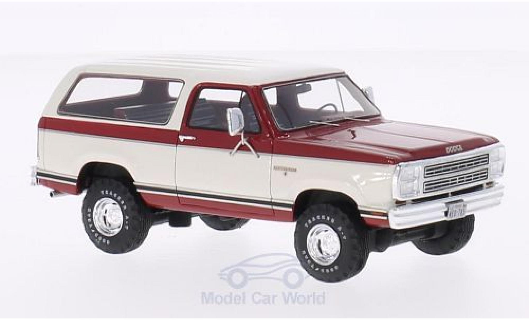 Dodge RAM 1/43 Neo Ramcharger rood/wit 1979 modelauto