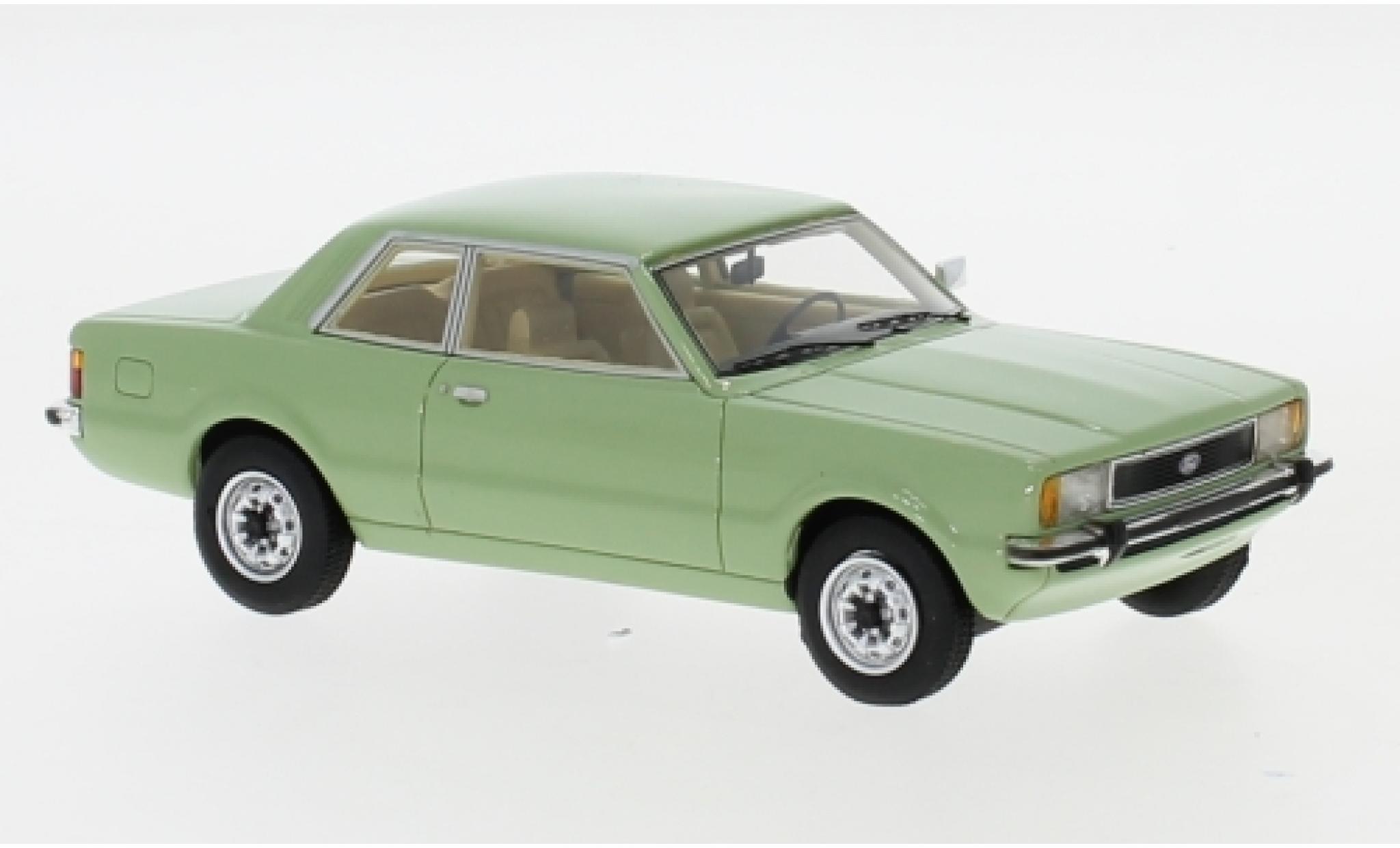 Ford Taunus 1/43 Neo TC2 groen 1976 modelauto