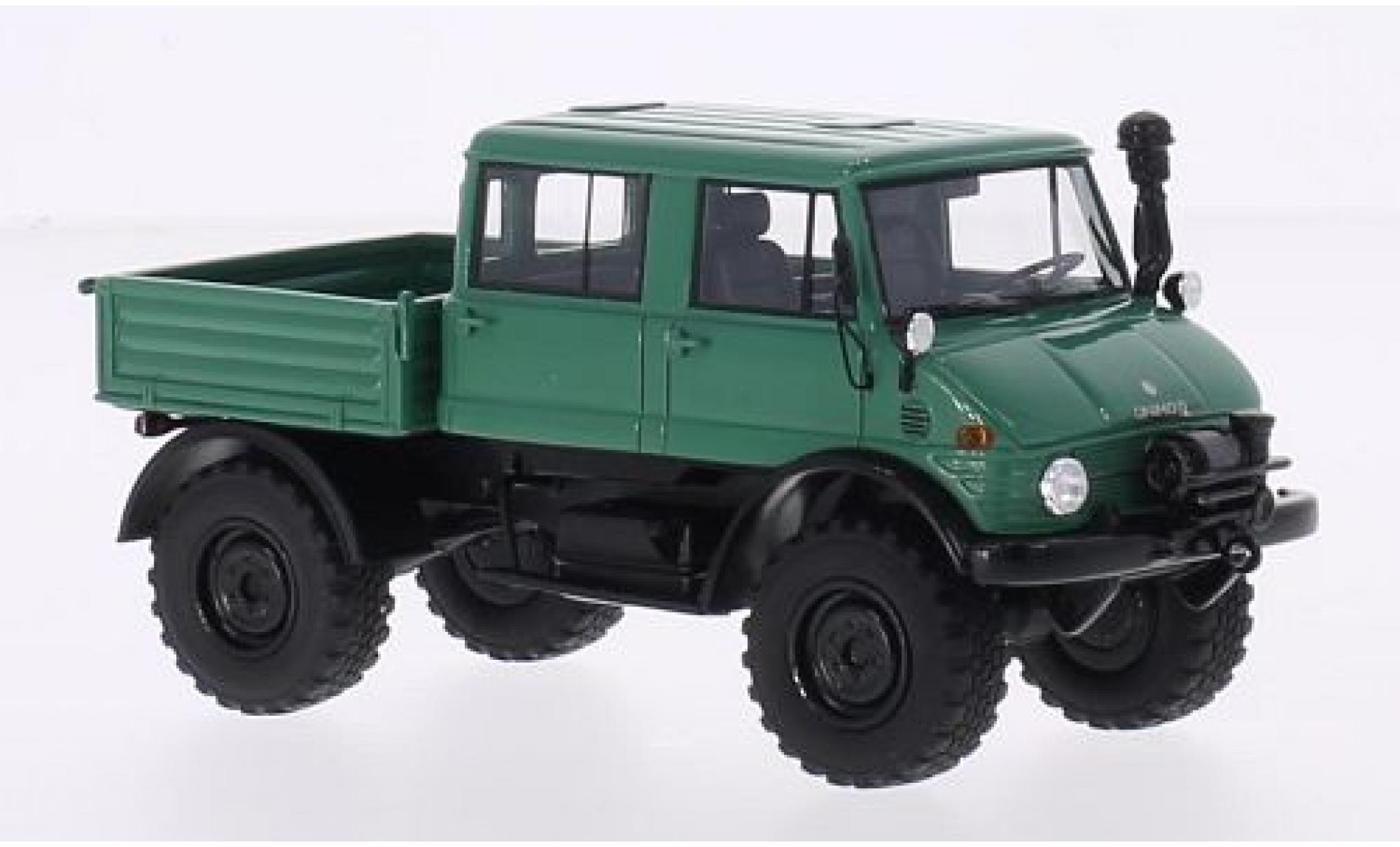 Mercedes Unimog 1/43 Neo U416 Doppelkabine groen 1977 modelauto