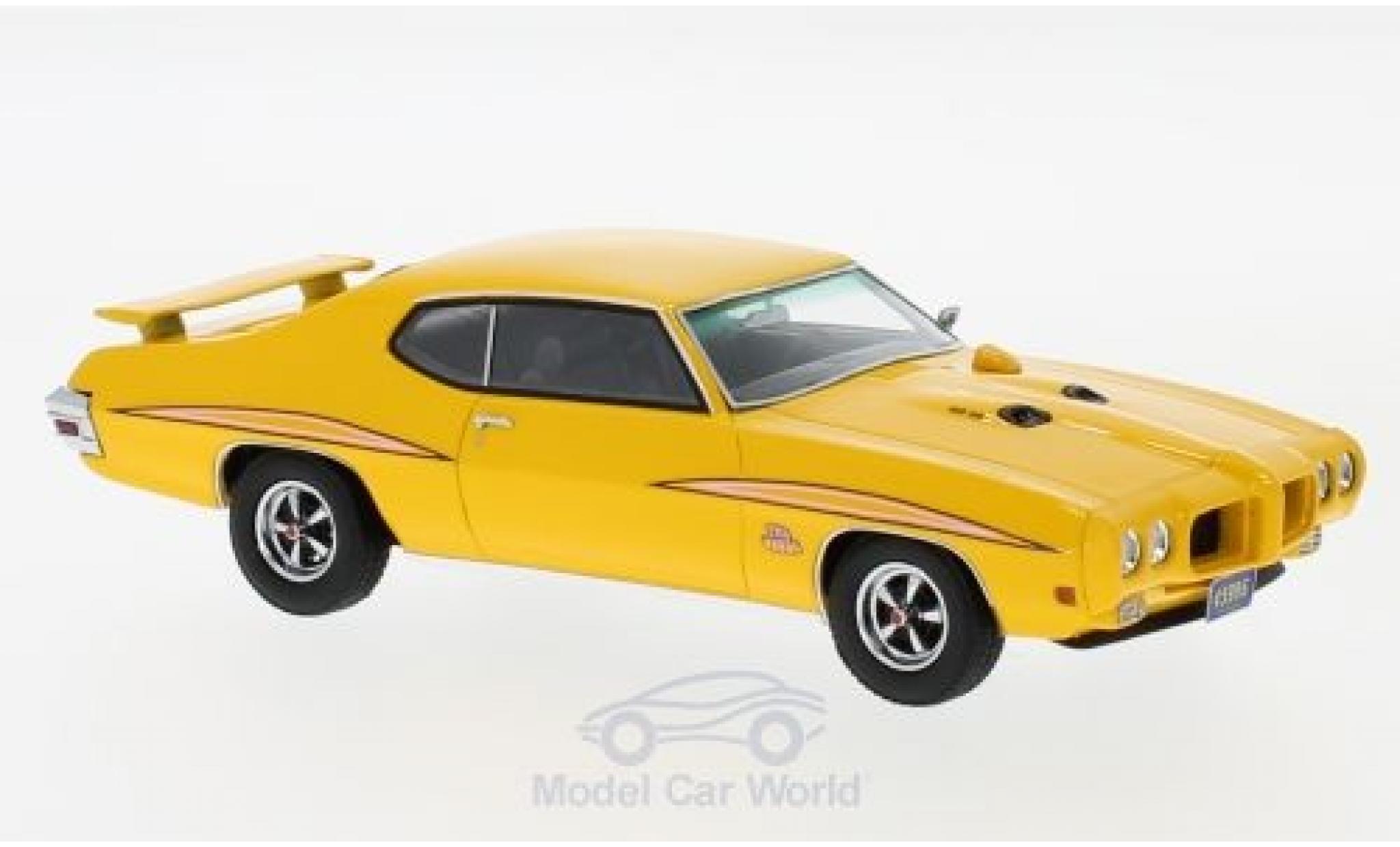 Pontiac GTO 1/43 Neo The Judge geel 1970 modelauto