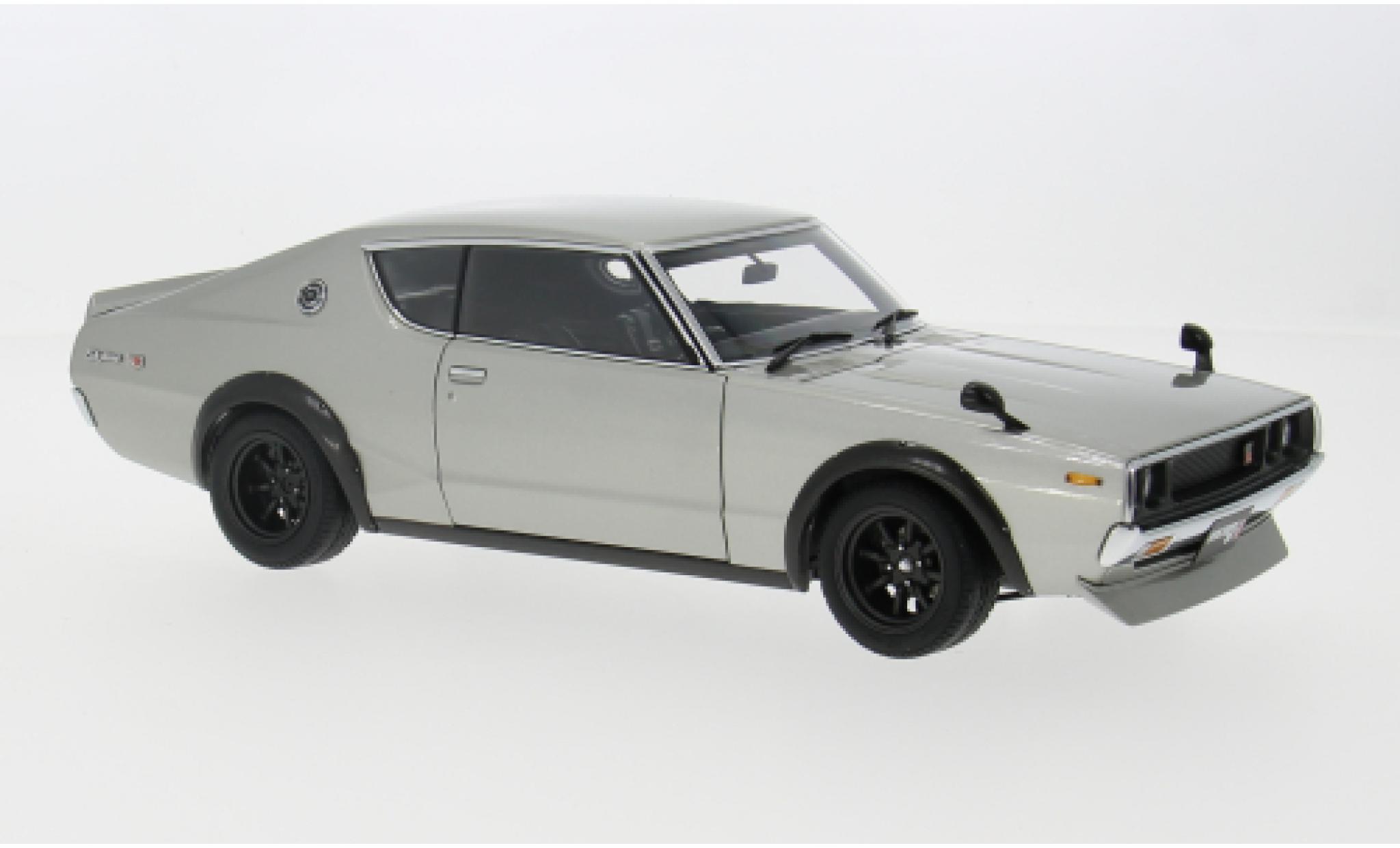 Nissan Skyline 1/18 AUTOart 2000 GT-R (KPGC110) grijs 1:18 modelauto