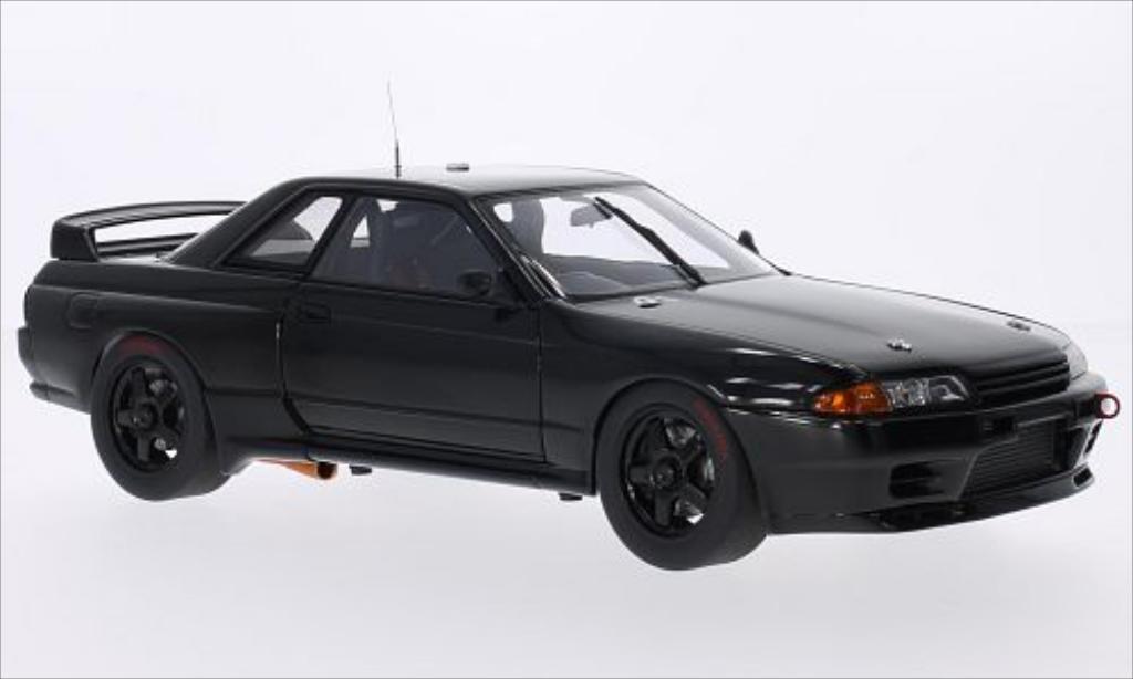 Nissan Skyline 1/18 Autoart GT-R (R32) zwart RHD 1992 modelauto