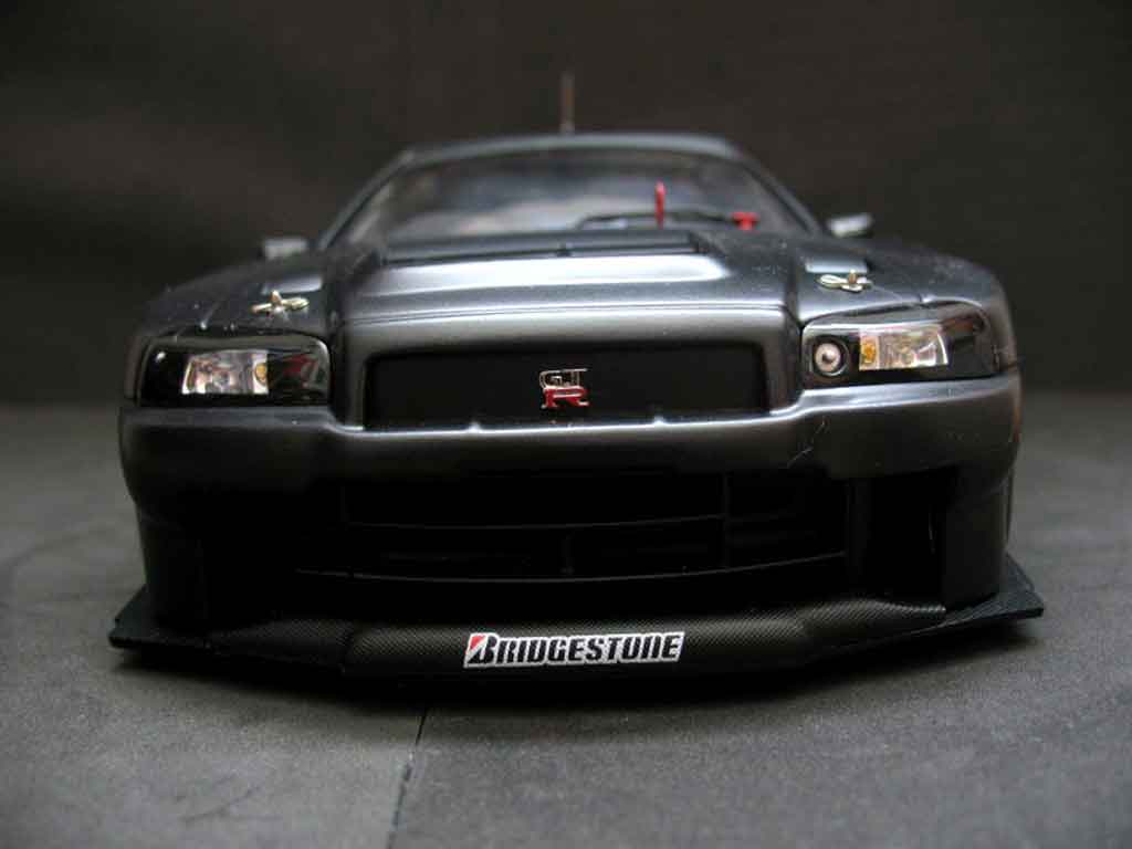 Nissan Skyline R34 1/18 Autoart JGTC R34 test car modelauto