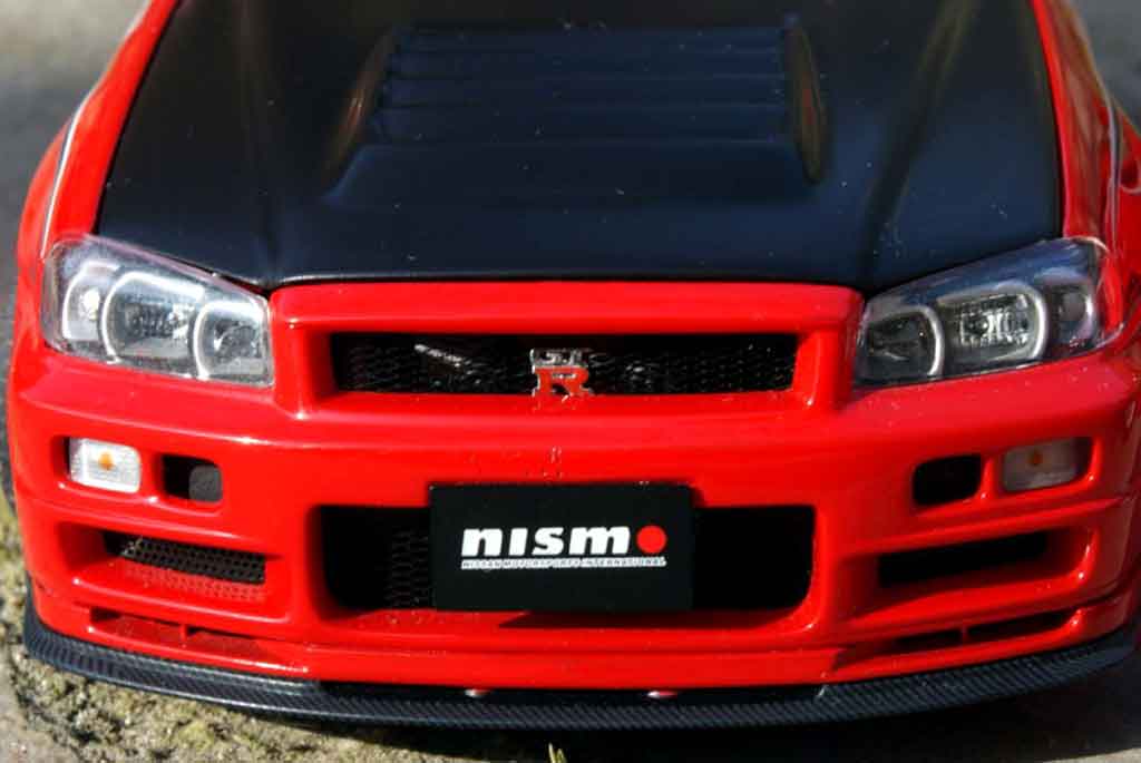 Nissan Skyline R34 r-tune street racing 1/18 Autoart