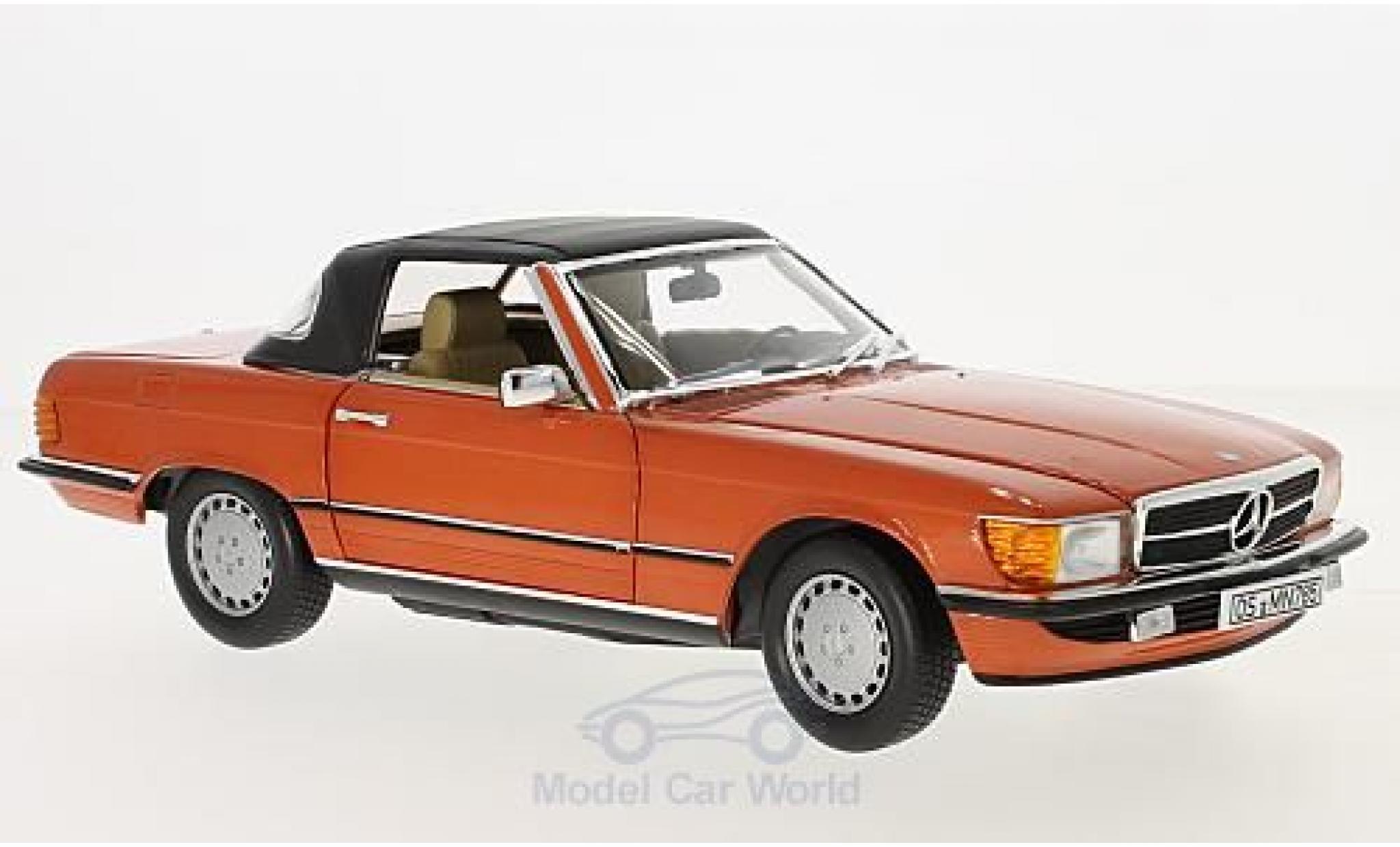 Mercedes 300 SL 1/18 Norev SL metallic rood 1986 modelauto