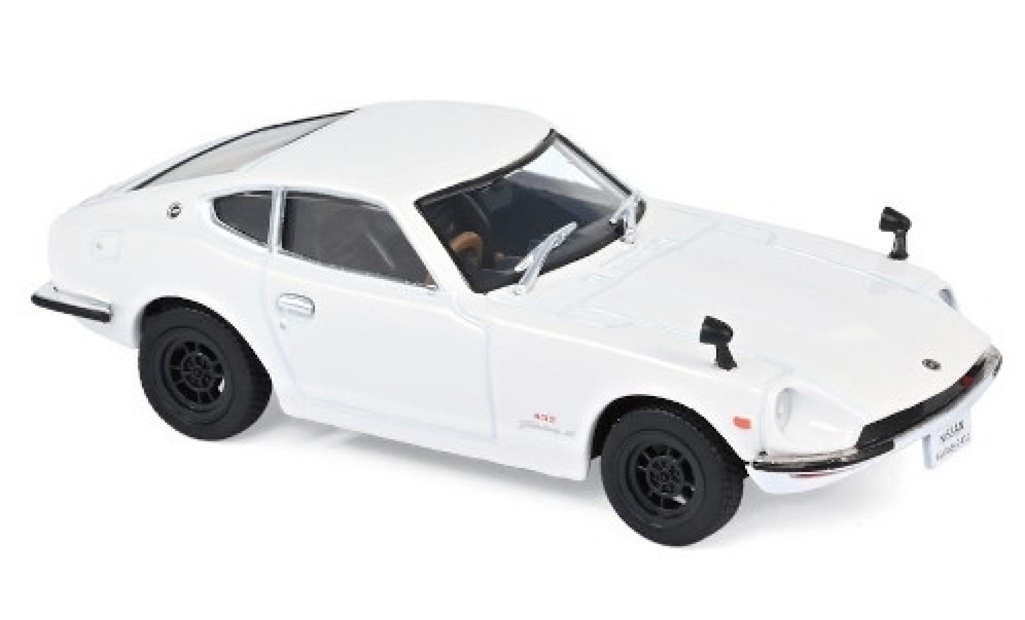Nissan Fairlady Z 1/43 Norev 432 wit RHD 1969 modelauto