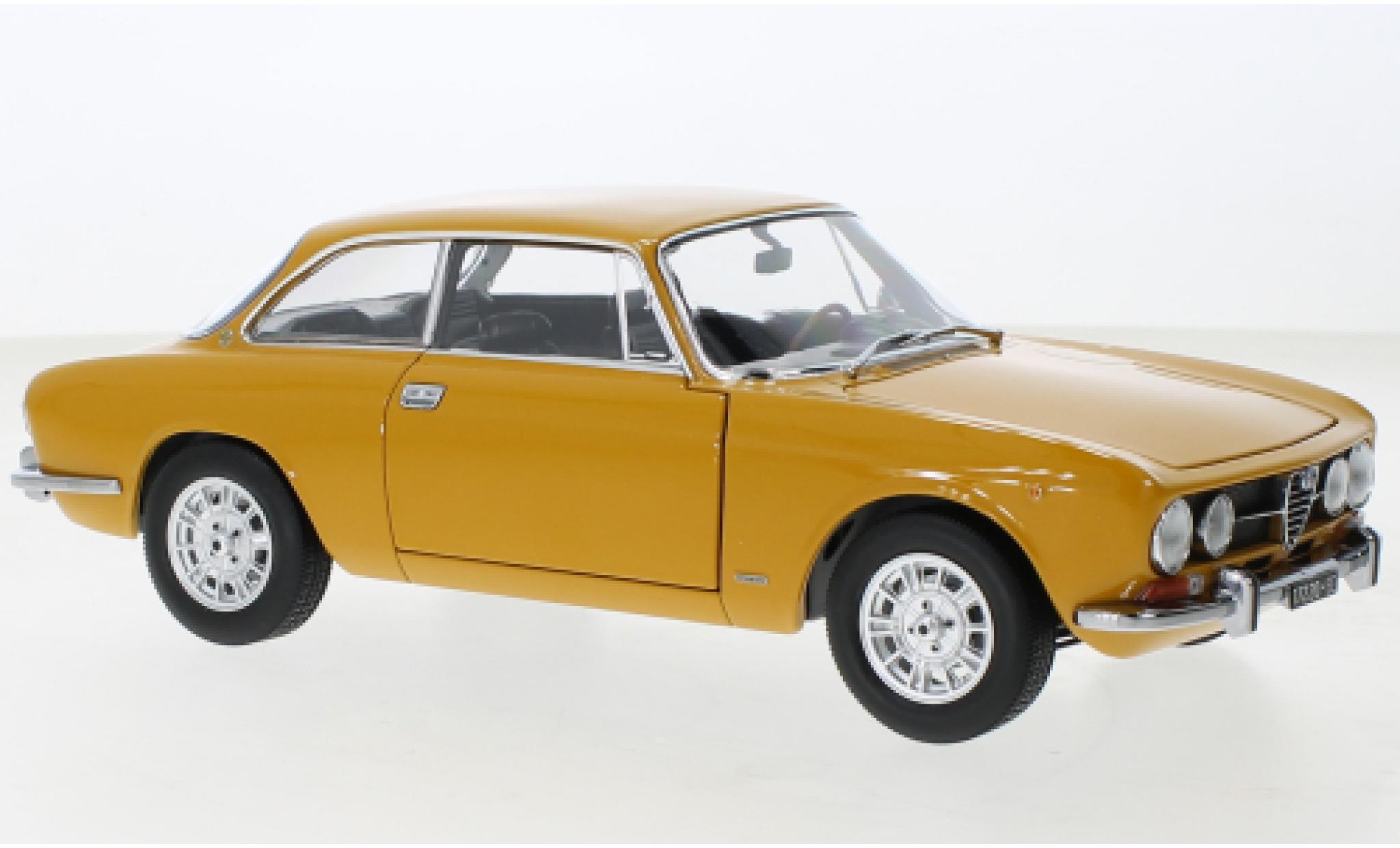 Alfa Romeo 1750 1/18 Norev GTV geel 1970 modelauto